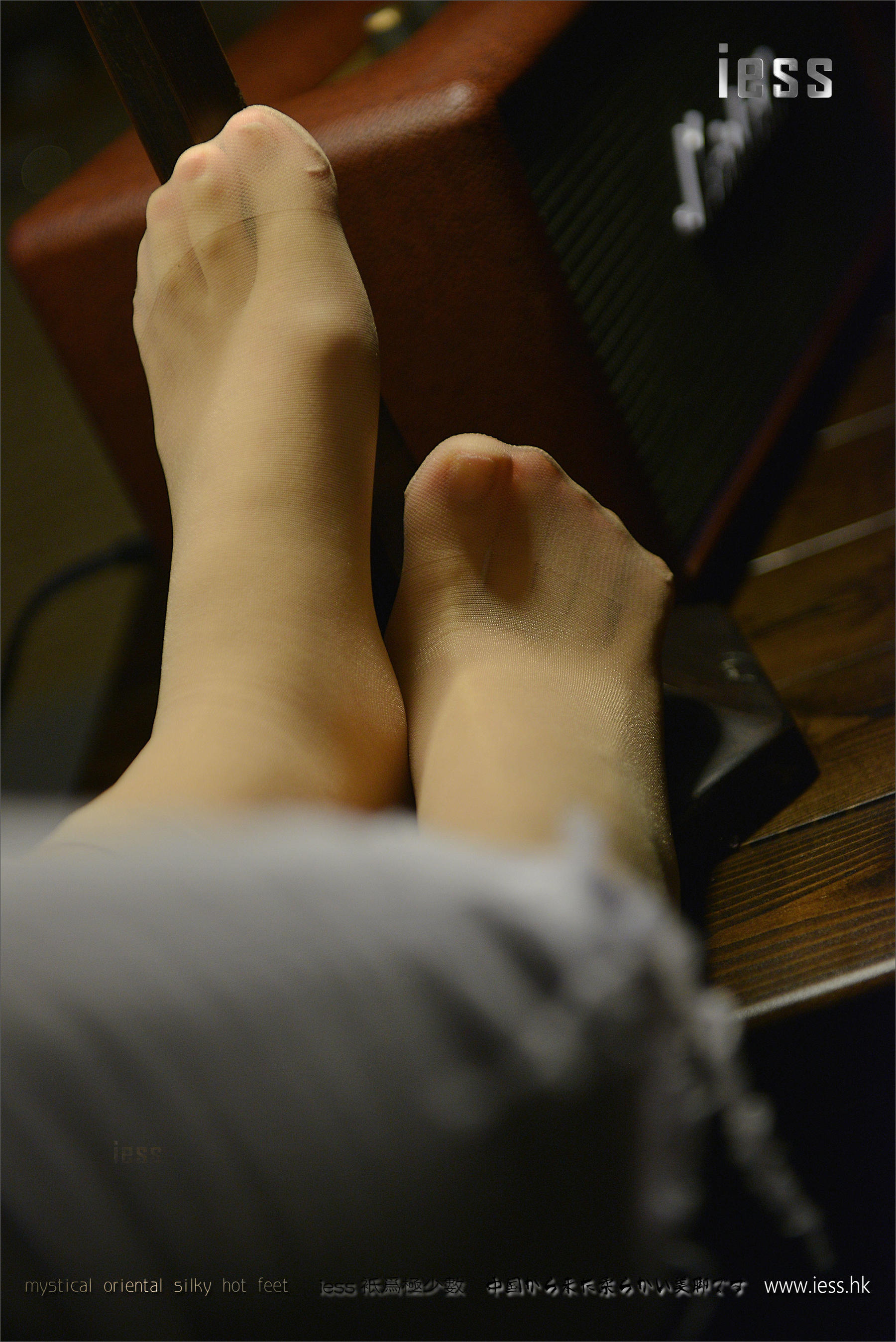 Silk Foot Bento 090 Xiaoshi Short -Strike Close Collection IESS Different Thoughts