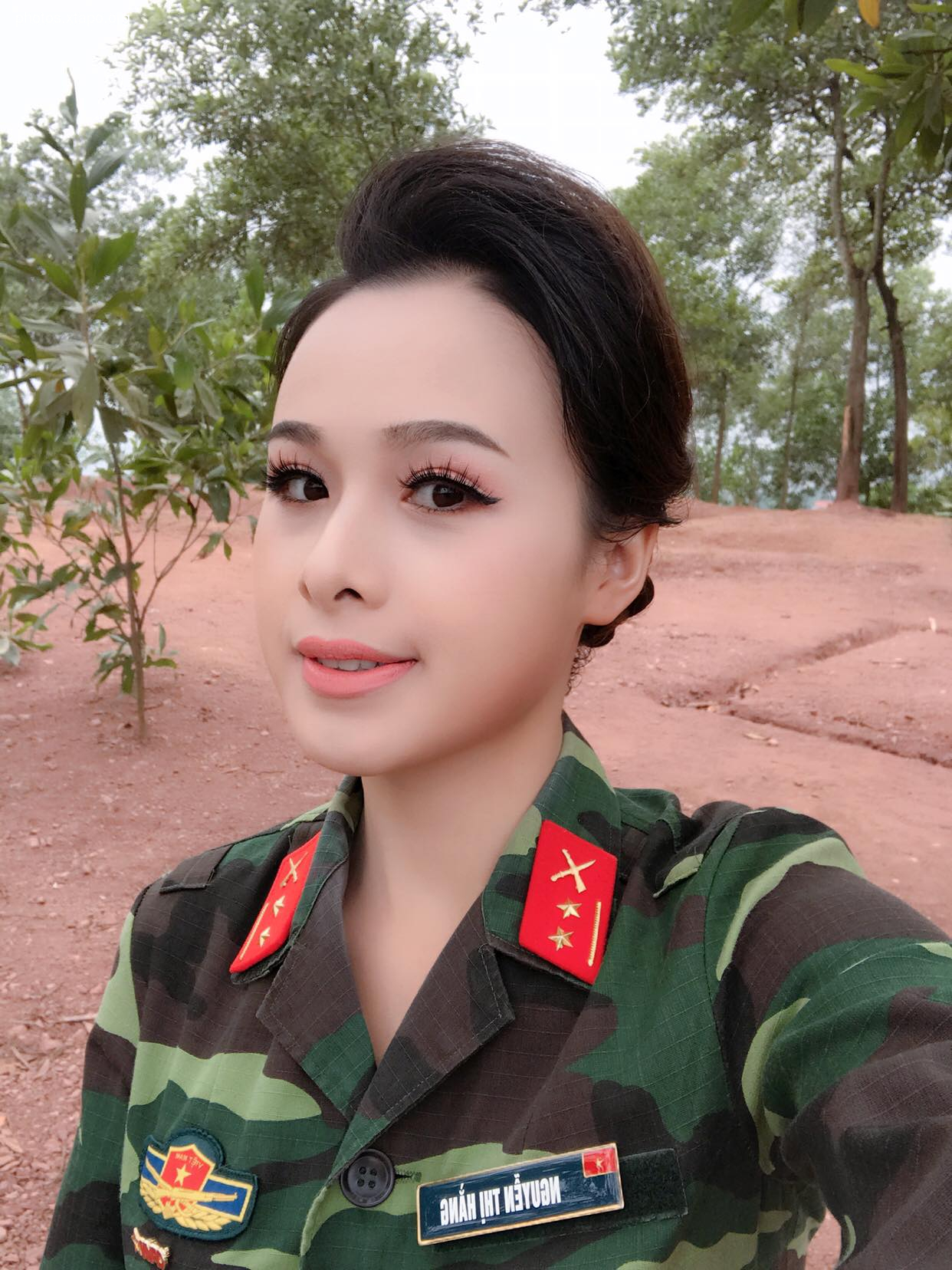 Nguyen Thi Hang,