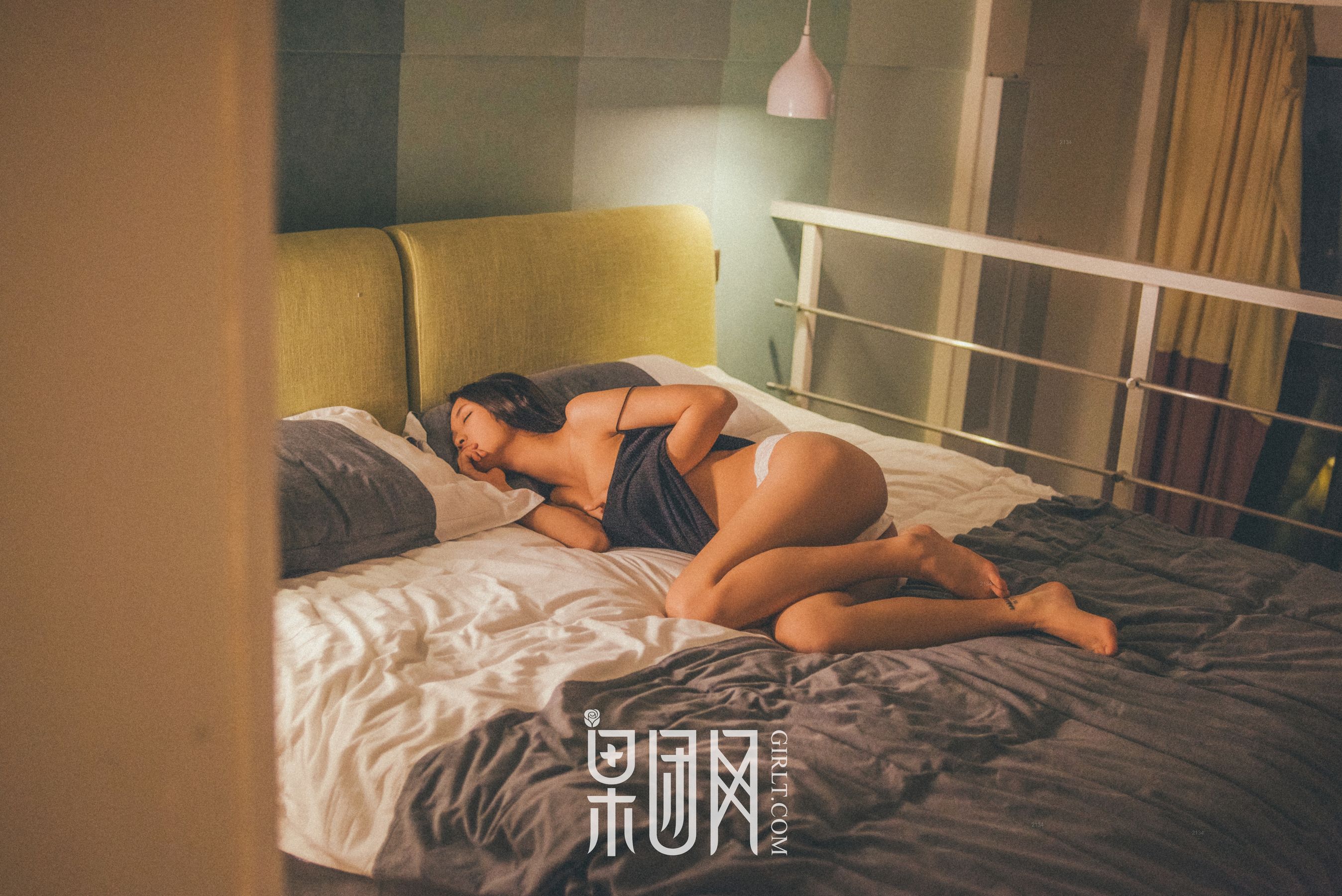 Fat/Liu Yixi Sexy Symbly Anchor Fruit Group Girlt No.128