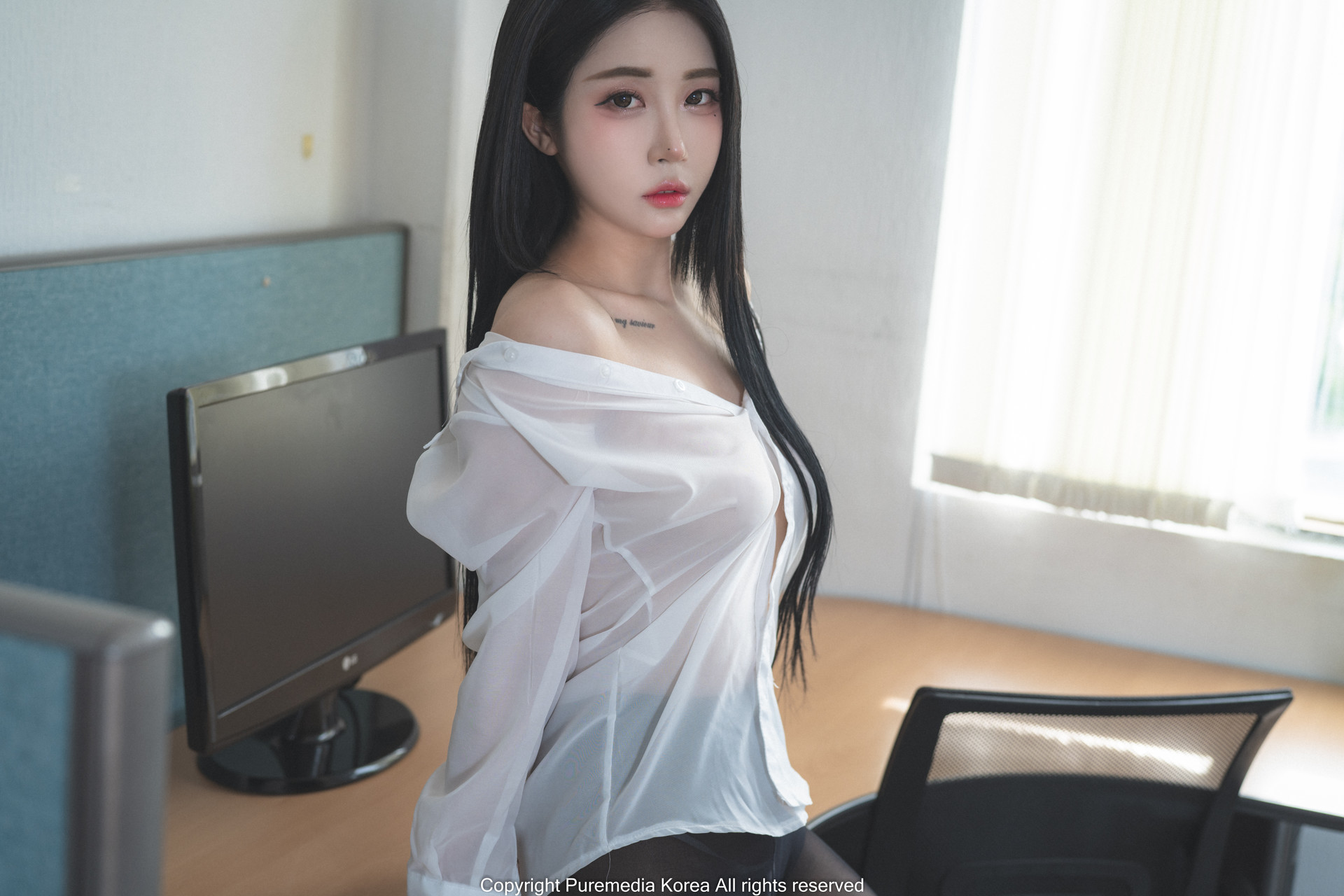 Jeong Bomi 정보미, [PURE MEDIA] Vol.182 Bomistry’s Office Set.01