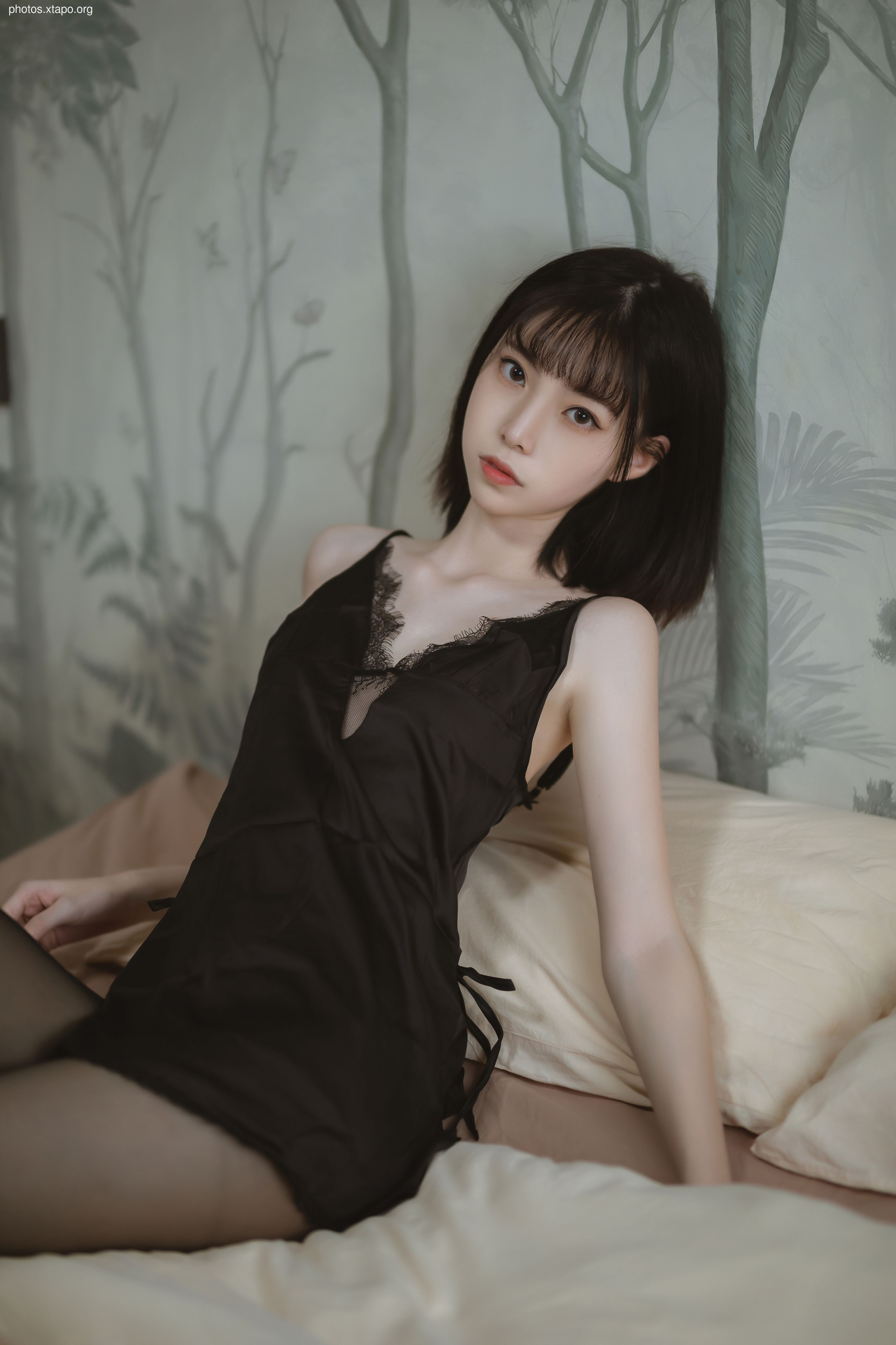 Xu Lan Lan -Black lace pajamas 40p -585MB