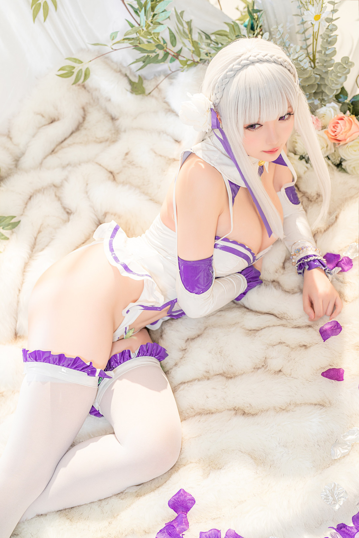 Hoshilily Miss Star Chichi Cosplay Emilia