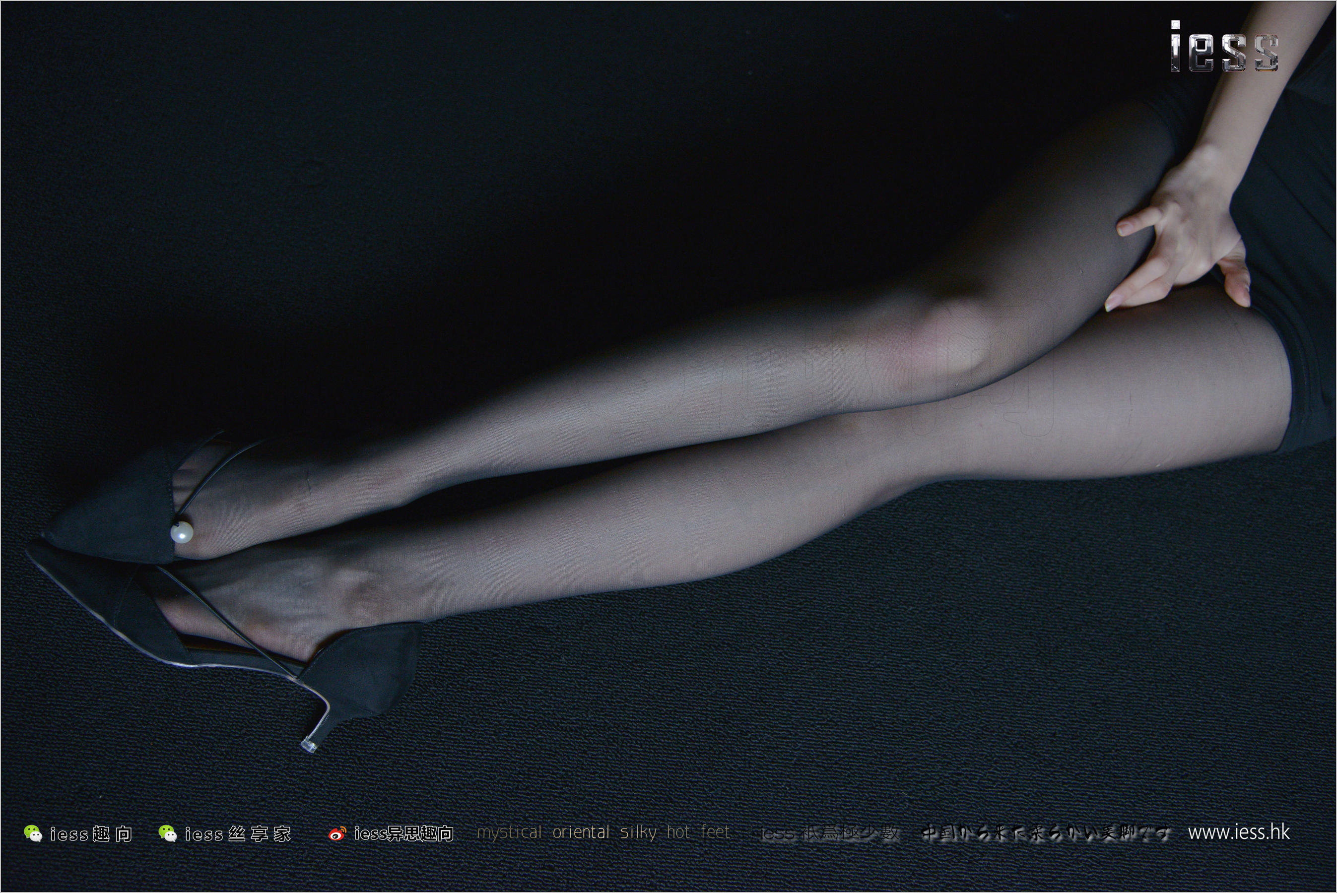 Xiao Mo's Xiao Mo's Dark Tune Black Silk ④ Different Thinking to IESS Silk Foot Bento 193