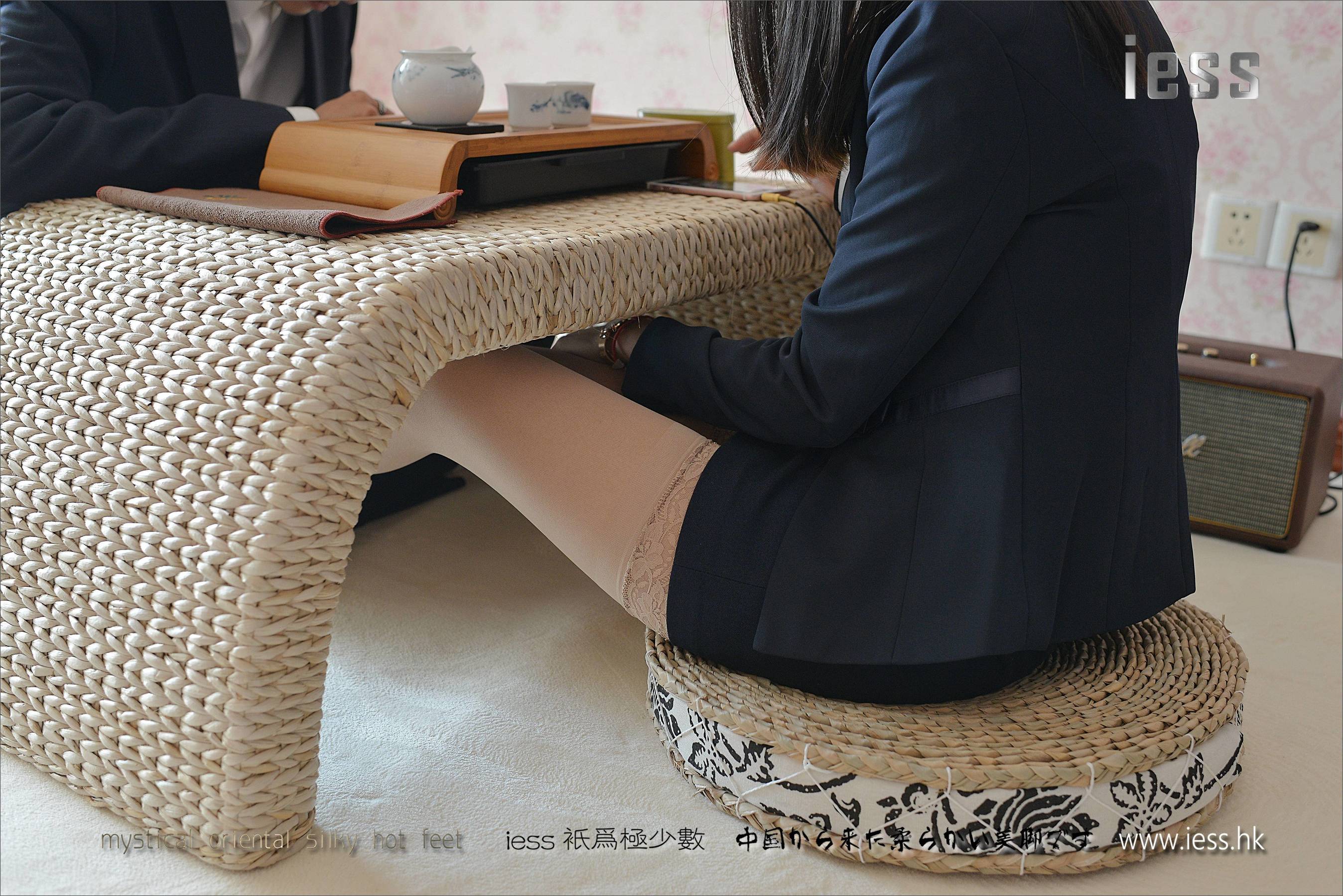 Silk Foot Bento 108 Zhang Xinyue Silk Foot scene drama My Sister Calling Rang Rang I IESS Different Thoughts