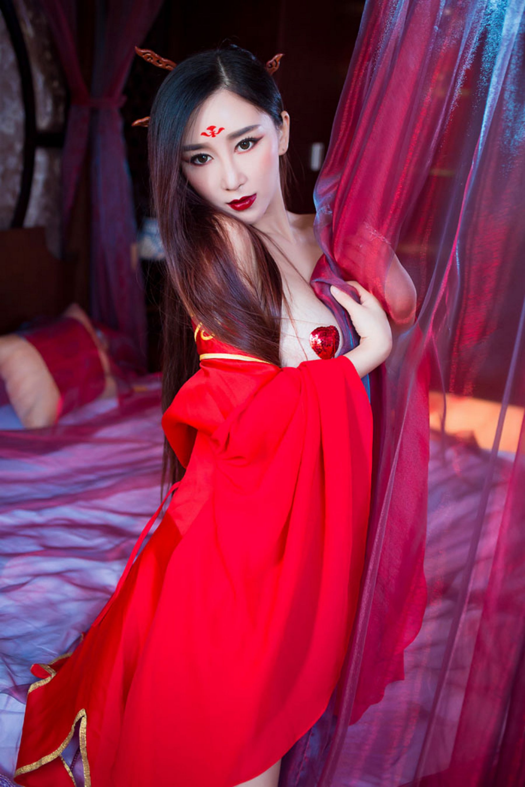 Zou Jingjing Flower Thousand Bone? Magic cos Xiuren Xiuren No.382