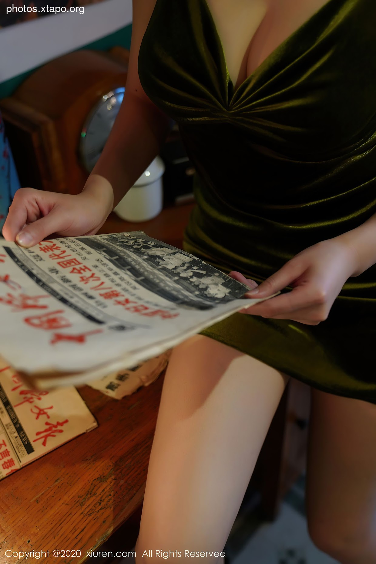 Xiuren 2477 Zhou Yanxi