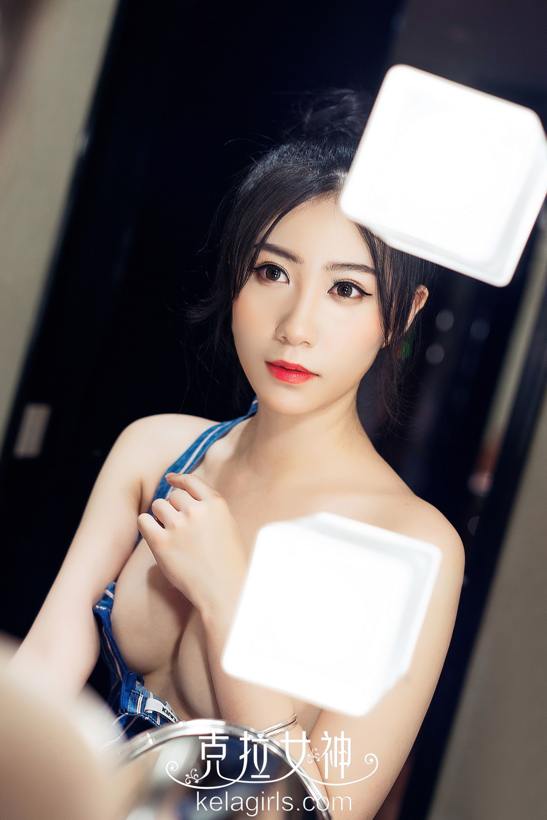 Kobayashi Golden House Tibetan Beauty Like Jade Crane Goddess