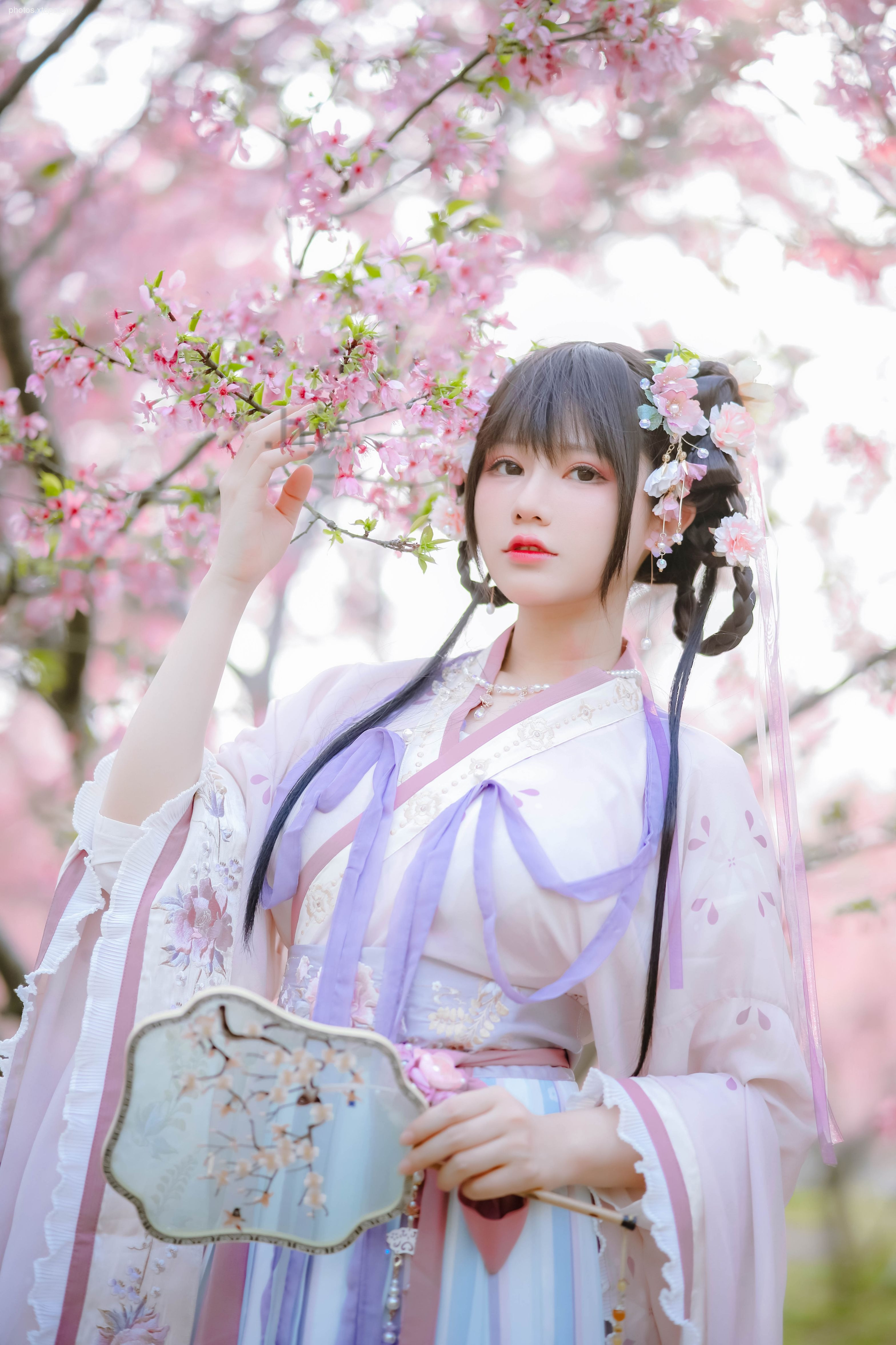 Nyako - Sakura Hanfu Flower God Prayers 52P-219MB