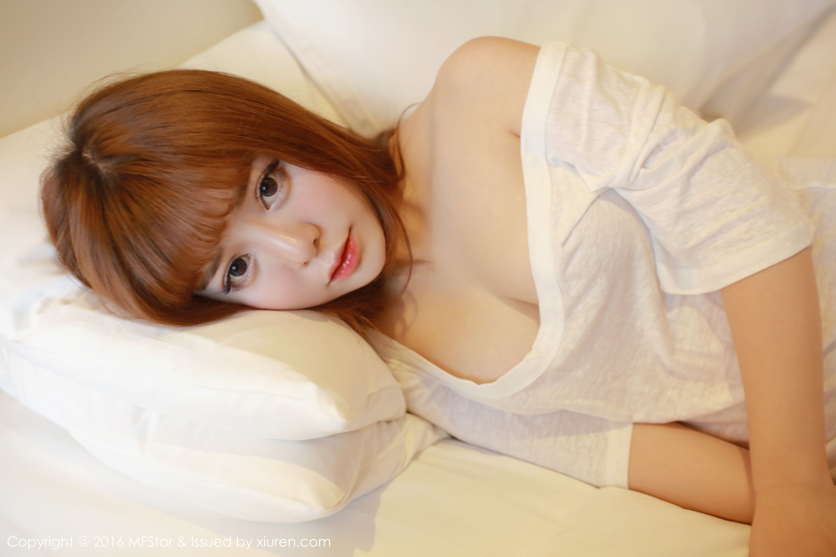 Pink Barbie VV Crystal Porcelain Doll Model Academy MFSTAR VOL.079