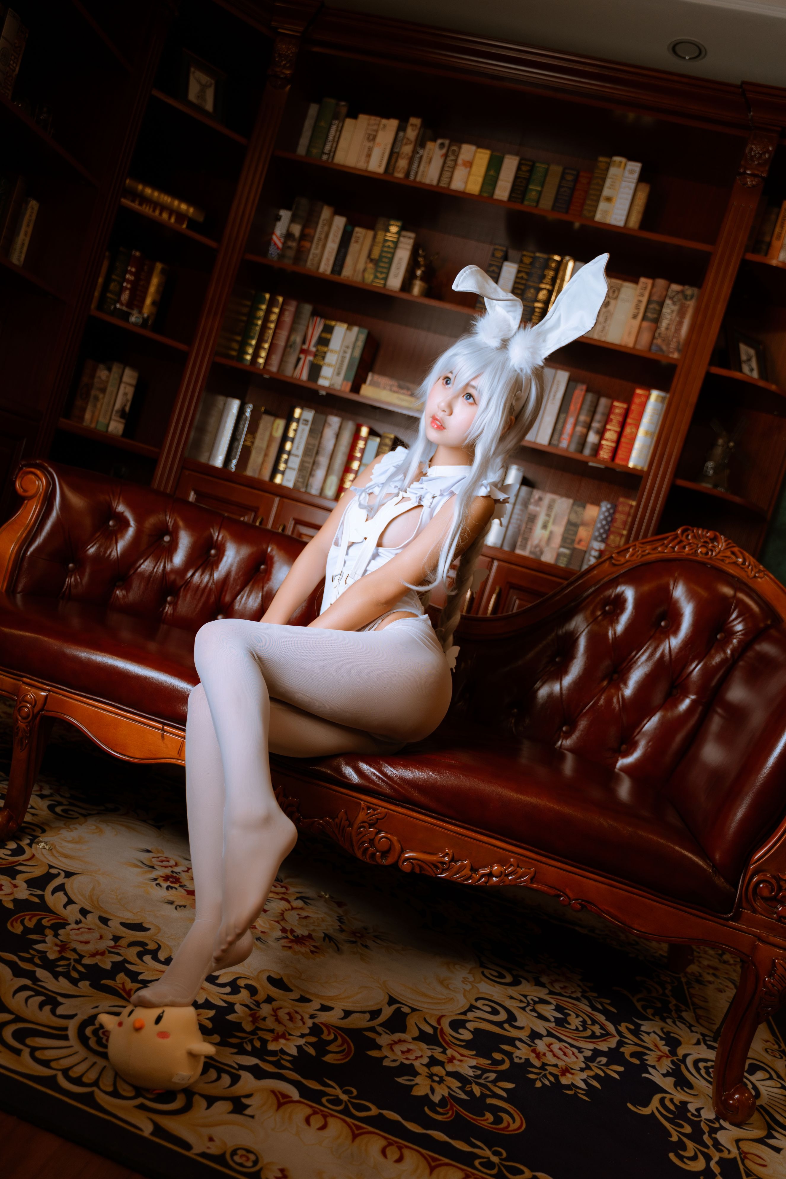 Barbille vicious white rabbit (August 27 member resources)