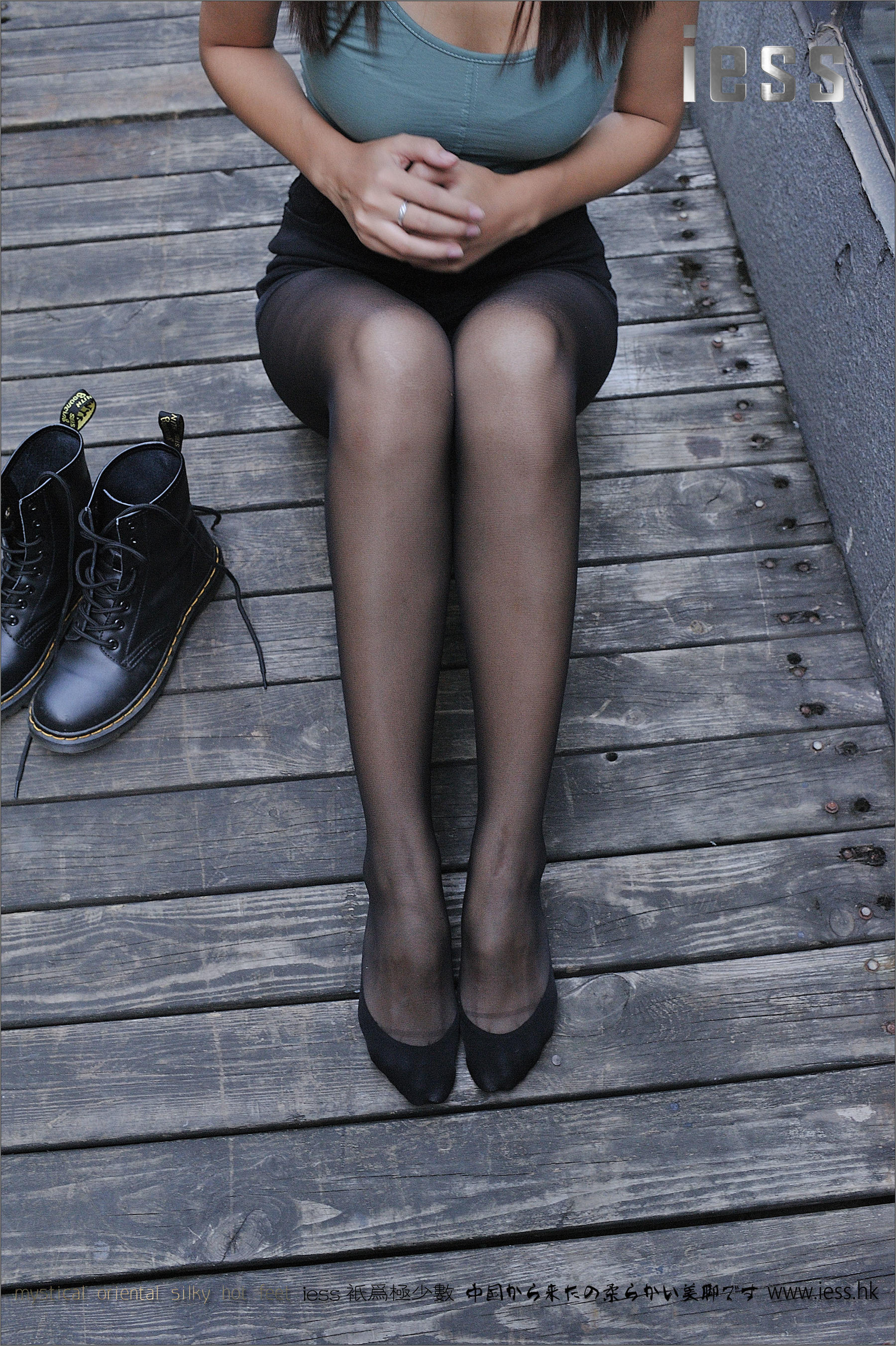 Silk Foot Bento 064 SASA Black Silin Boot