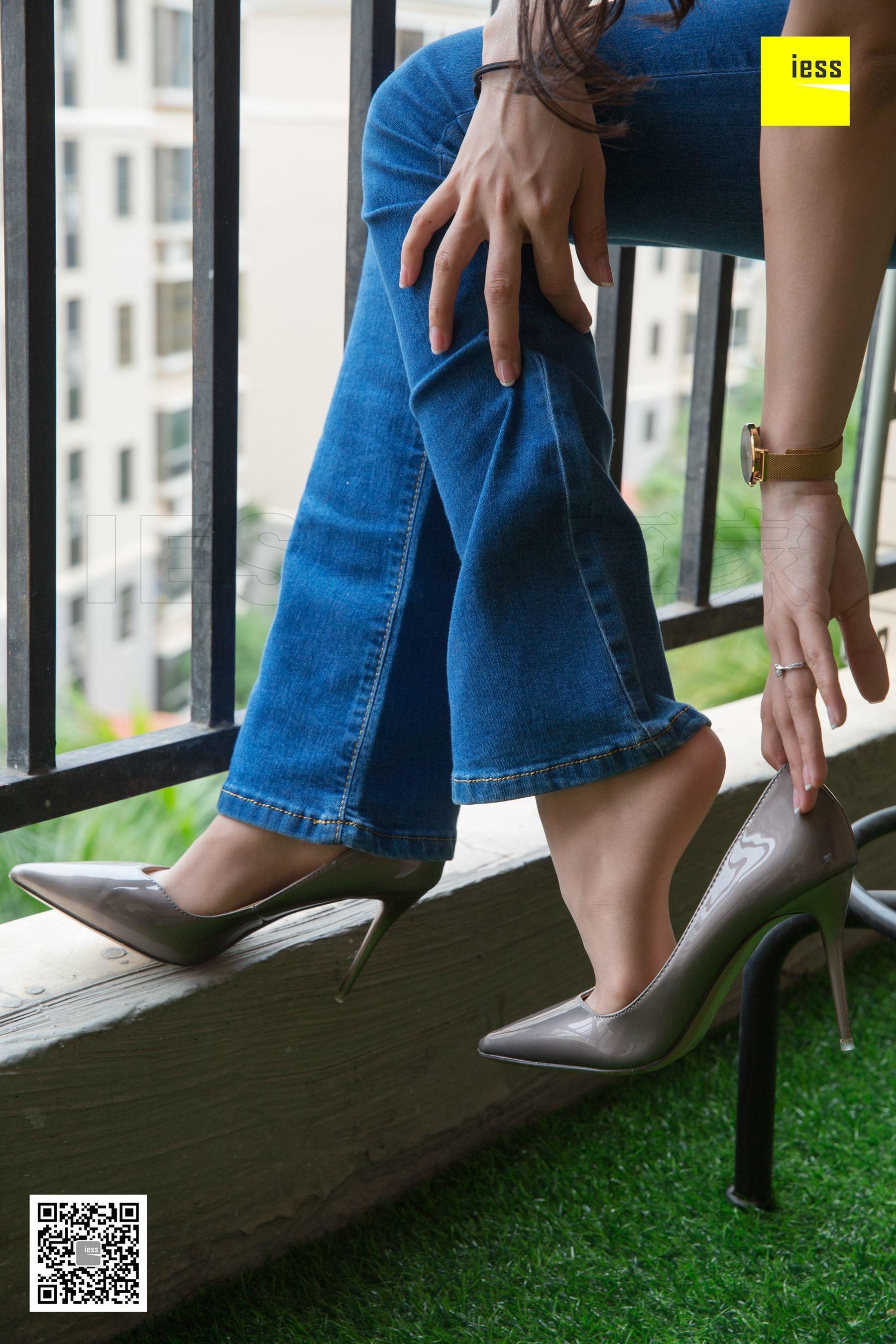 Spicy Mom Junjun The Bar Mom's Fan Toules Pants Short Silk Different Thoughts to IESS Silk House 236