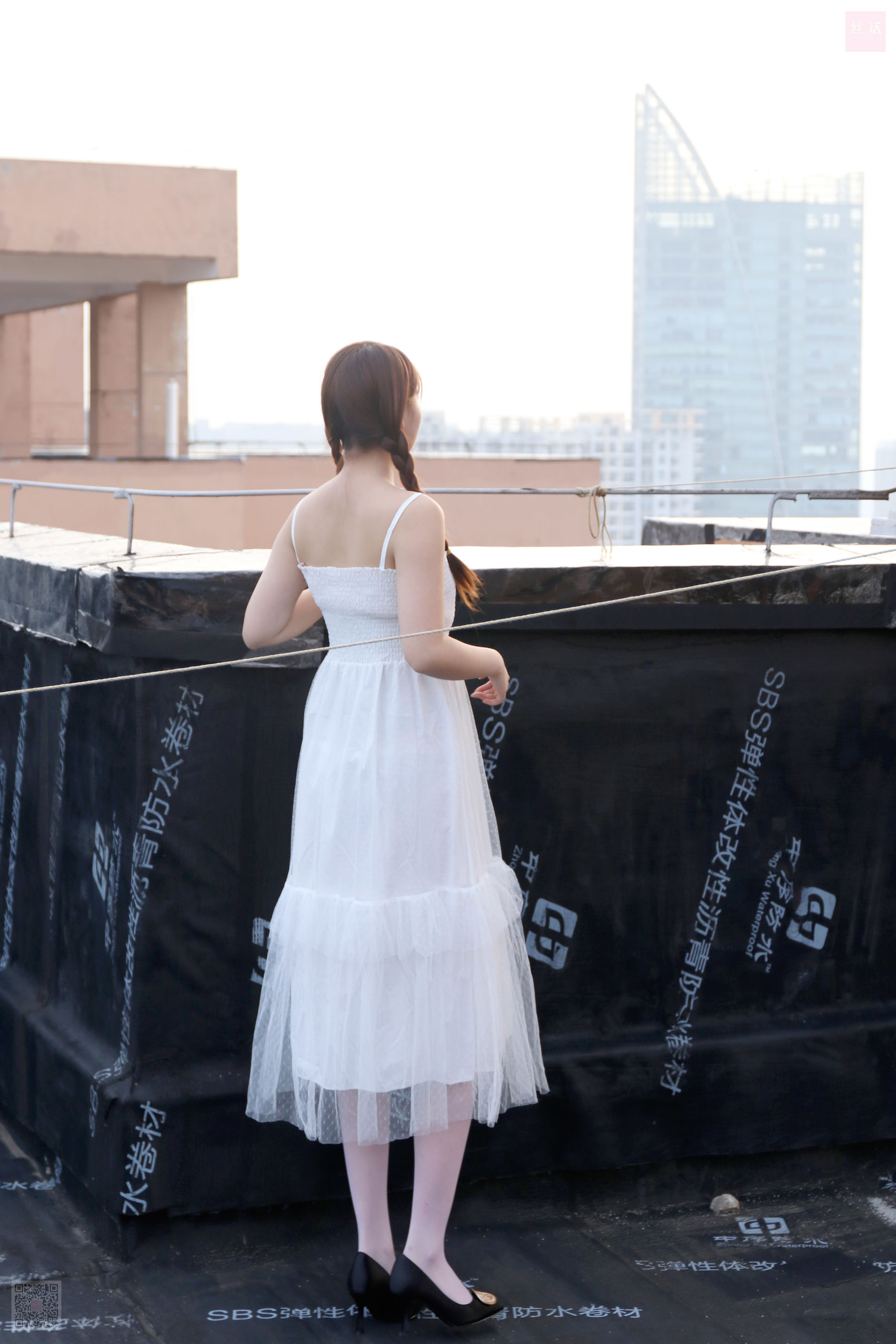 Sihua SH021 girl who dances in the rooftop of Su Yu