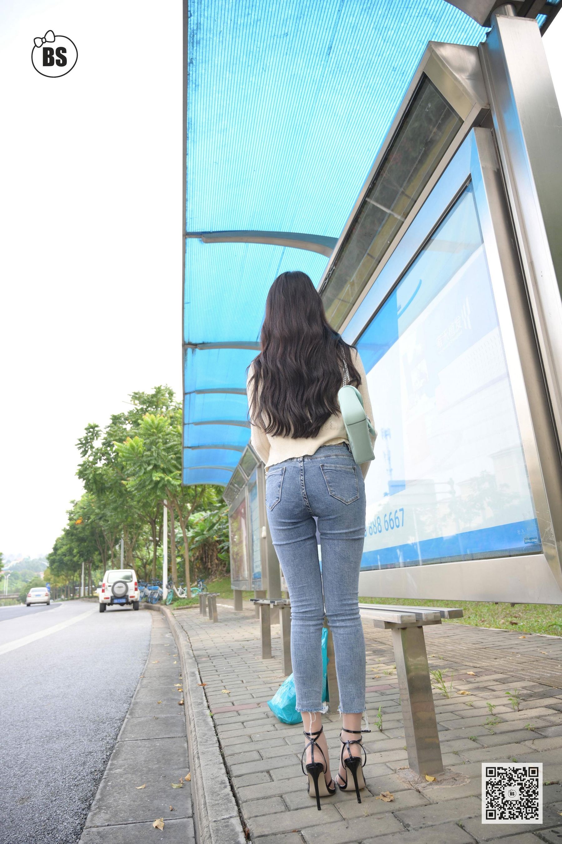 I want to think MX009 Mei West Bus Station Qiji Ji 4