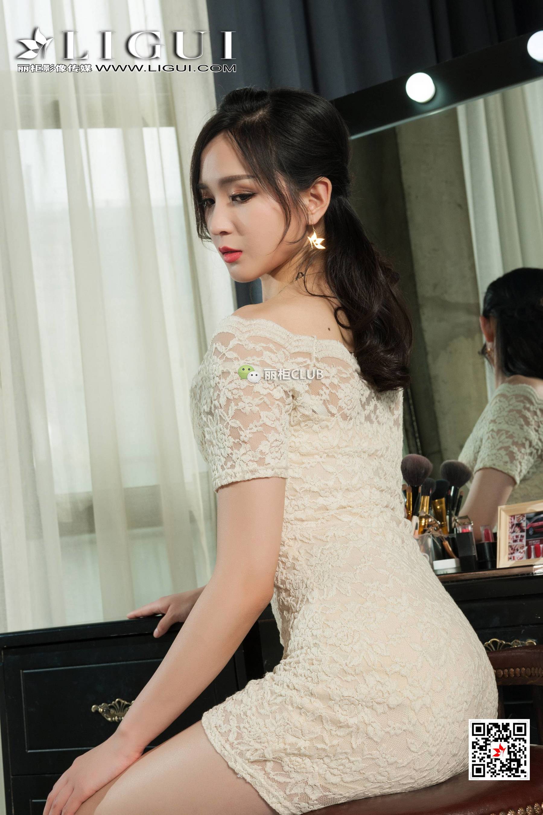 Leg Model Xiaoge Lace Skirt Foot Ligui Internet beauty
