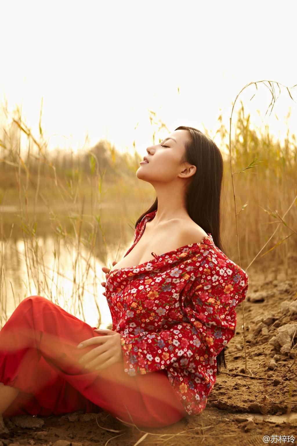 Su Ziling's Red Sorghum ultra -high -definition full version