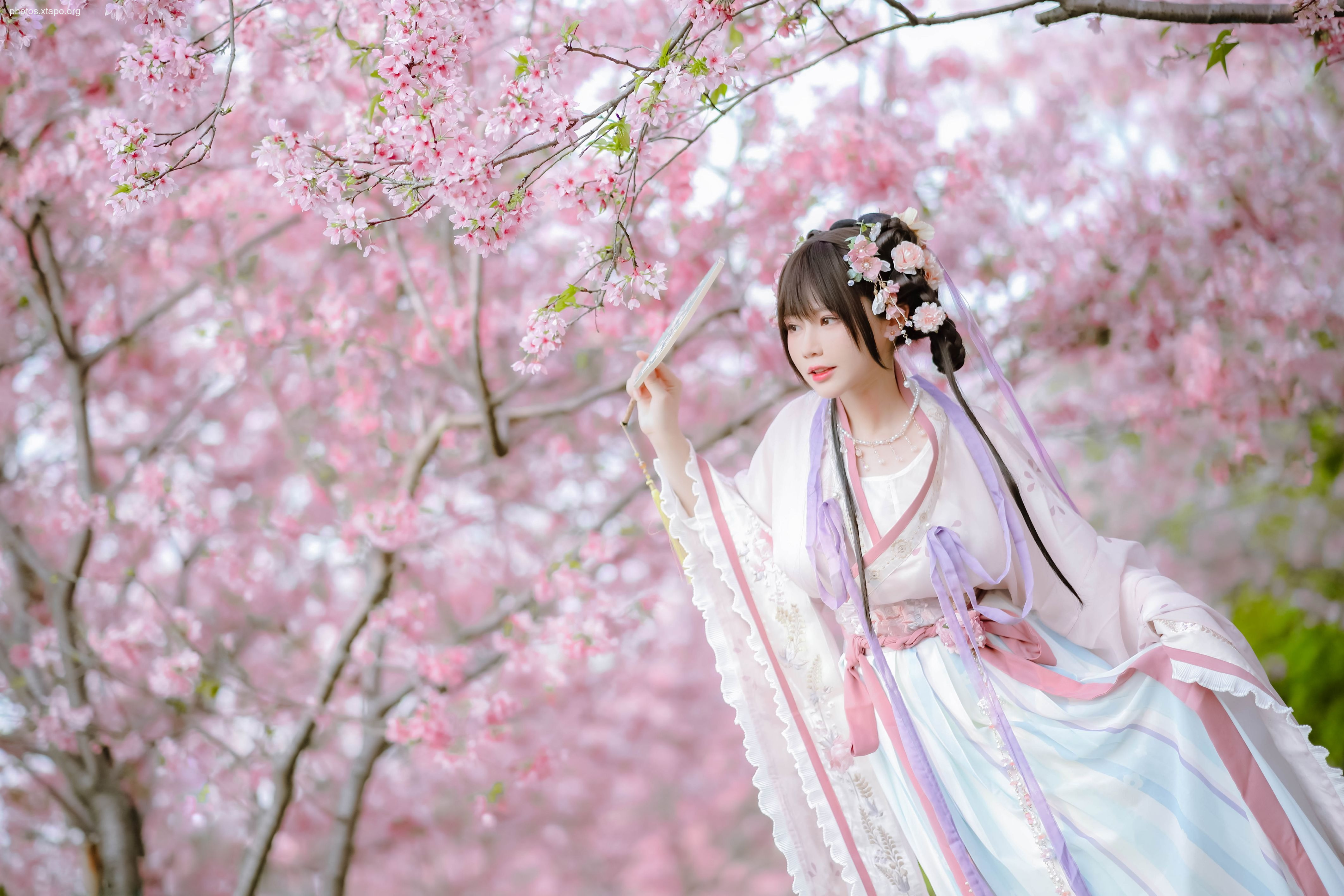 Nyako - Sakura Hanfu Flower God Prayers 52P-219MB