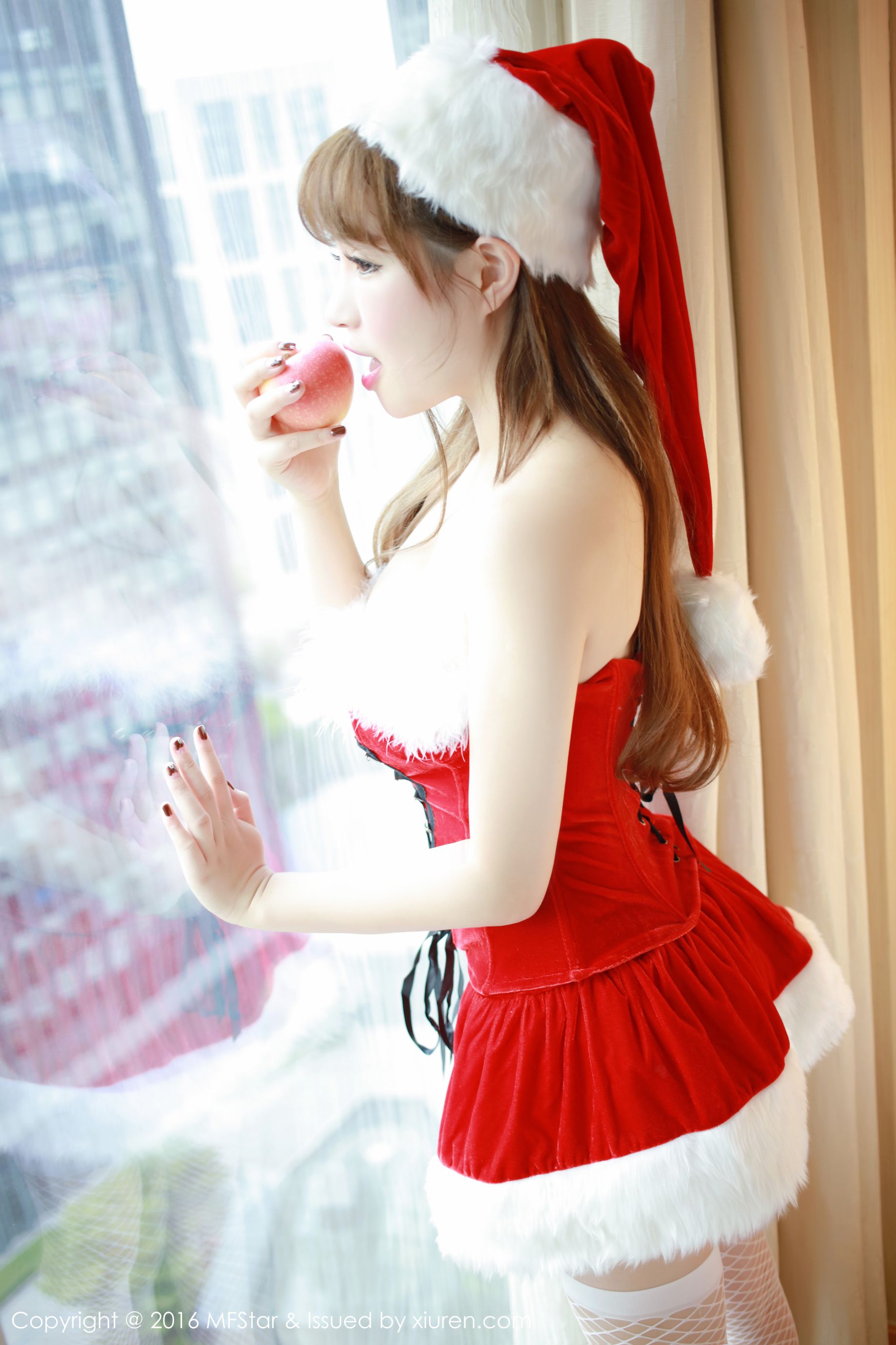 Xu Cake Multi -suits such as Christmas costumes, witch clothes, student outfits, etc. Model Academy MFSTAR VOL.070