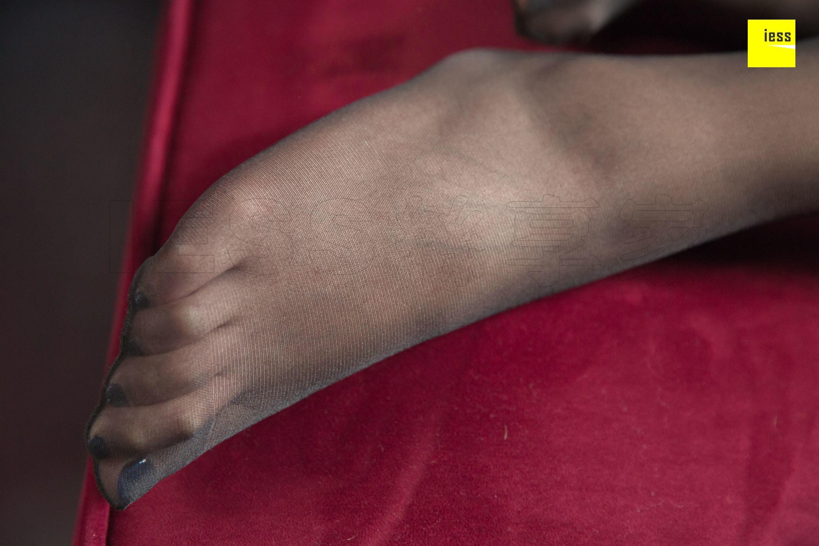 Jiumei Nine Messing Sleeping Skirt Black Silk Different Thoughts to IESS Silk House 262