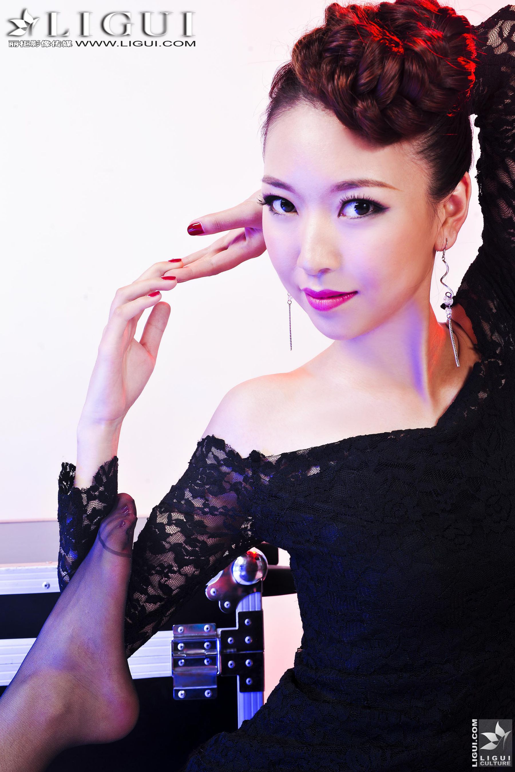 Model Wenxin Fashion Black Lace Girl up and down complete works Li Cabinet expensive foot ligui beautiful legs jade foot photo pictures