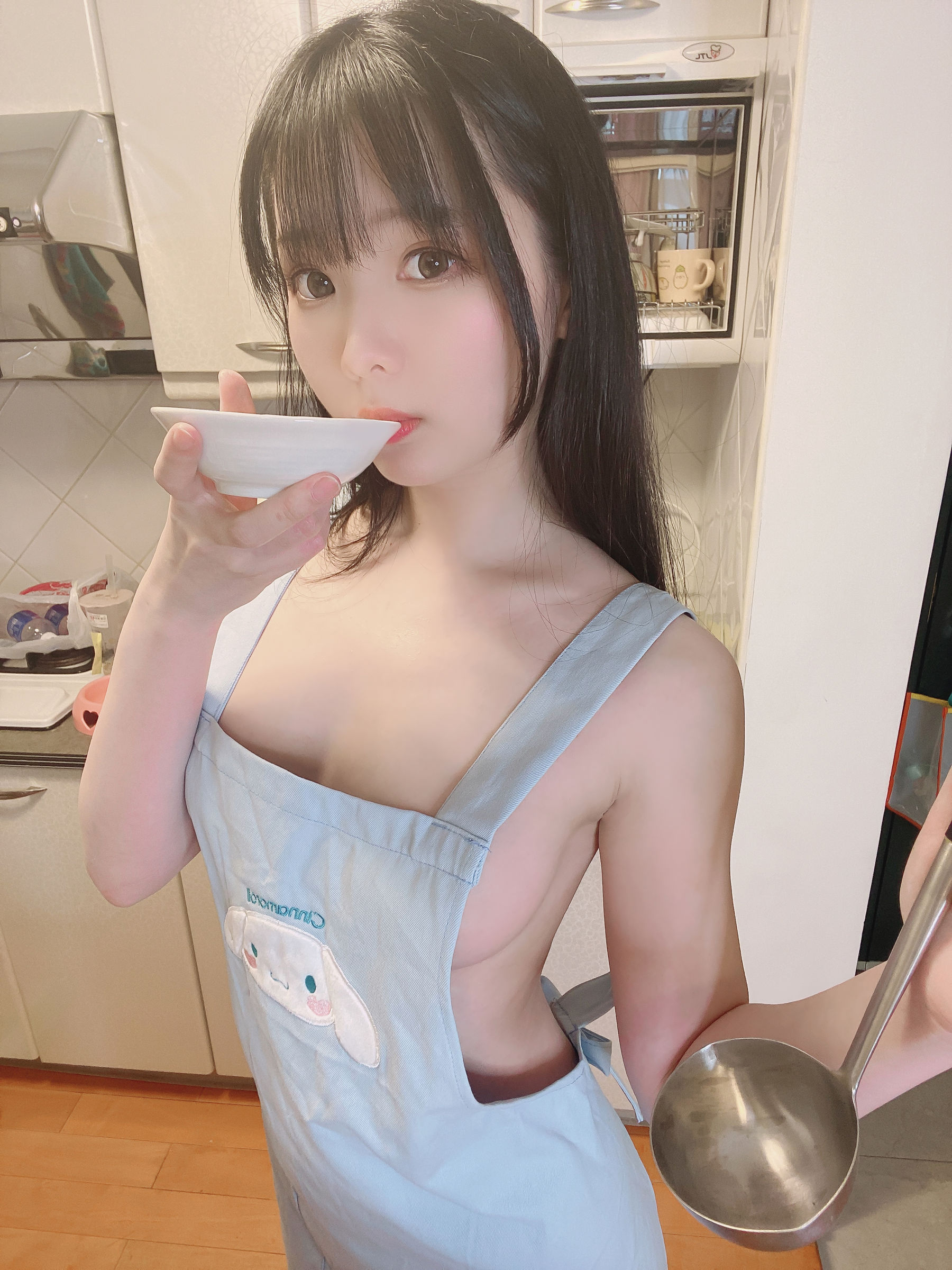 Welfare COS Weibo Girl Paper Cream Moon SHIMO -Naked プロ ン __━ (___) ━