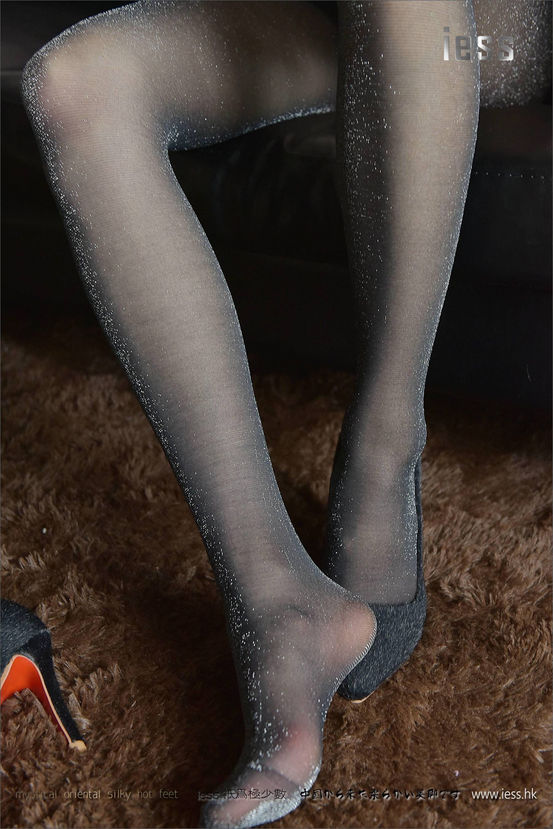 Silk Foot Bento 106 Little Six Silver Scallion Flash Silk IESS is thinking about it