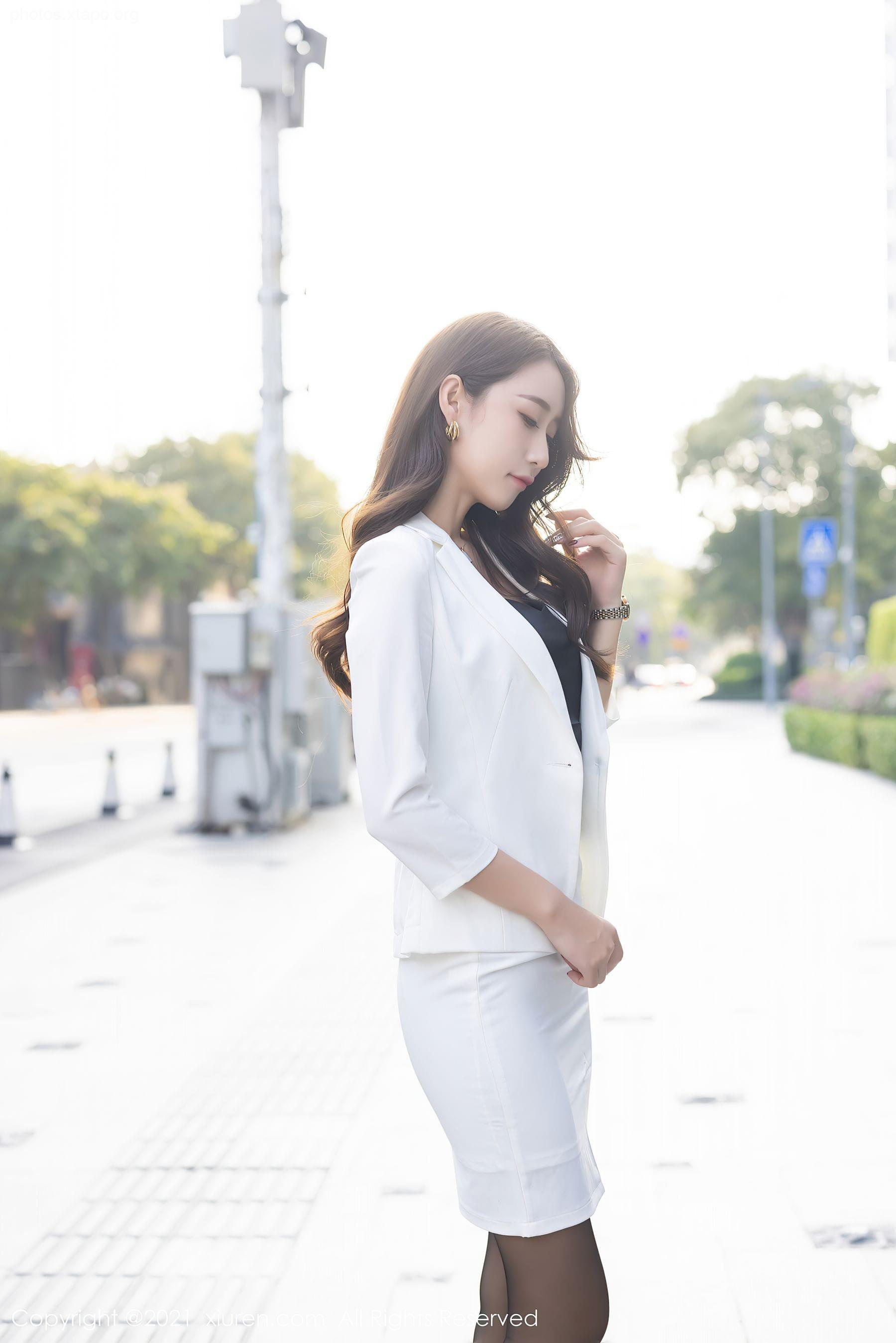 Xiuren 3242 Meng Bai