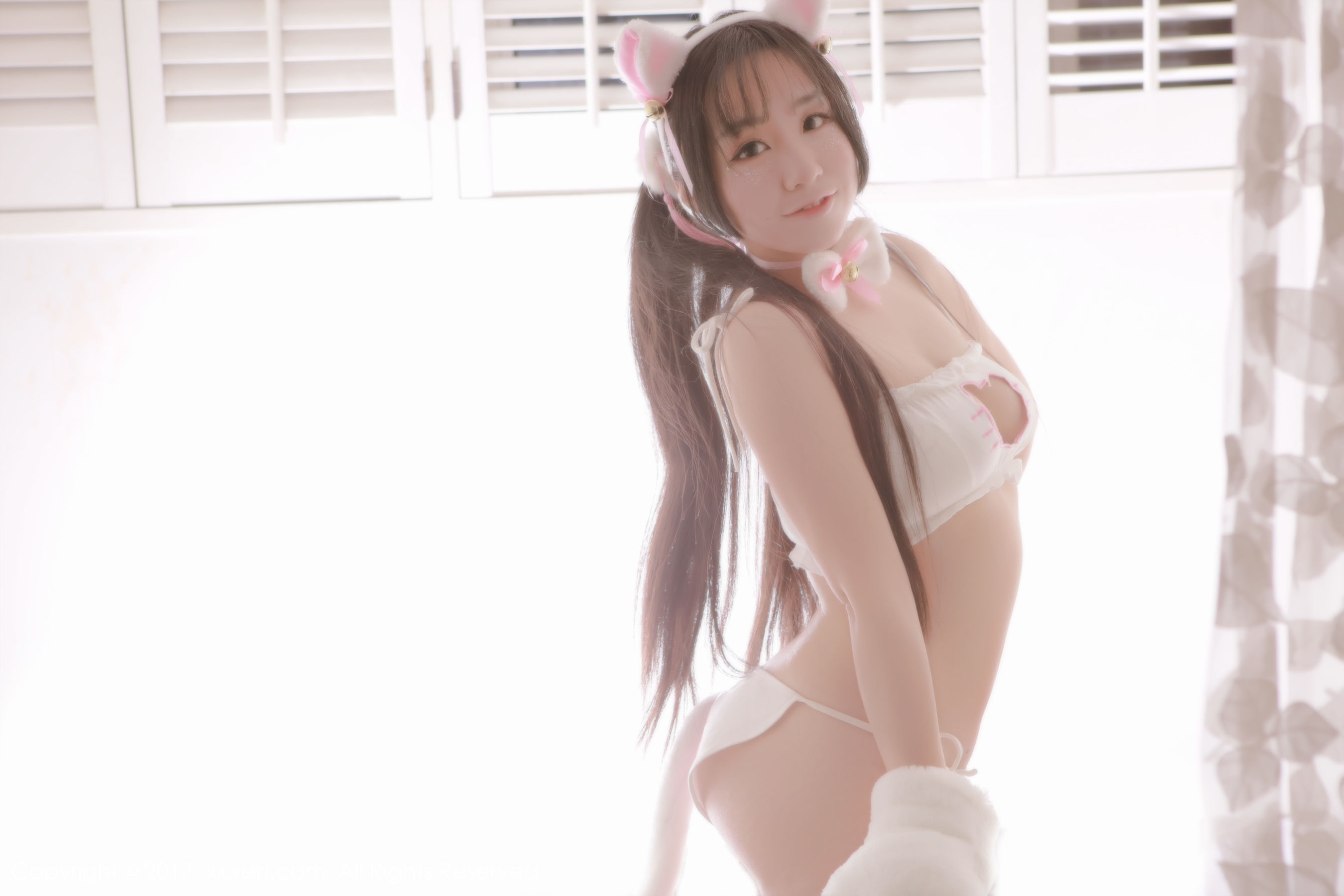 Vi vegetables Pure and Cute Girl with Cat Ears and Tails Xiuren Xiuren No.753