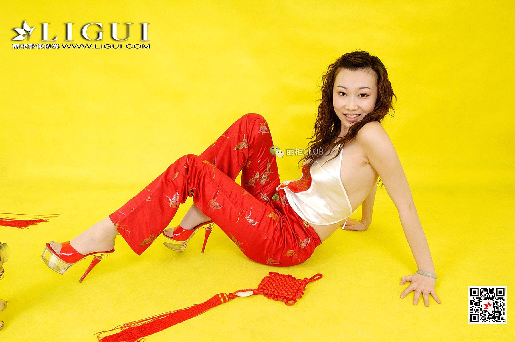 Lulu Spring Festival Foot Ligui Internet beauty