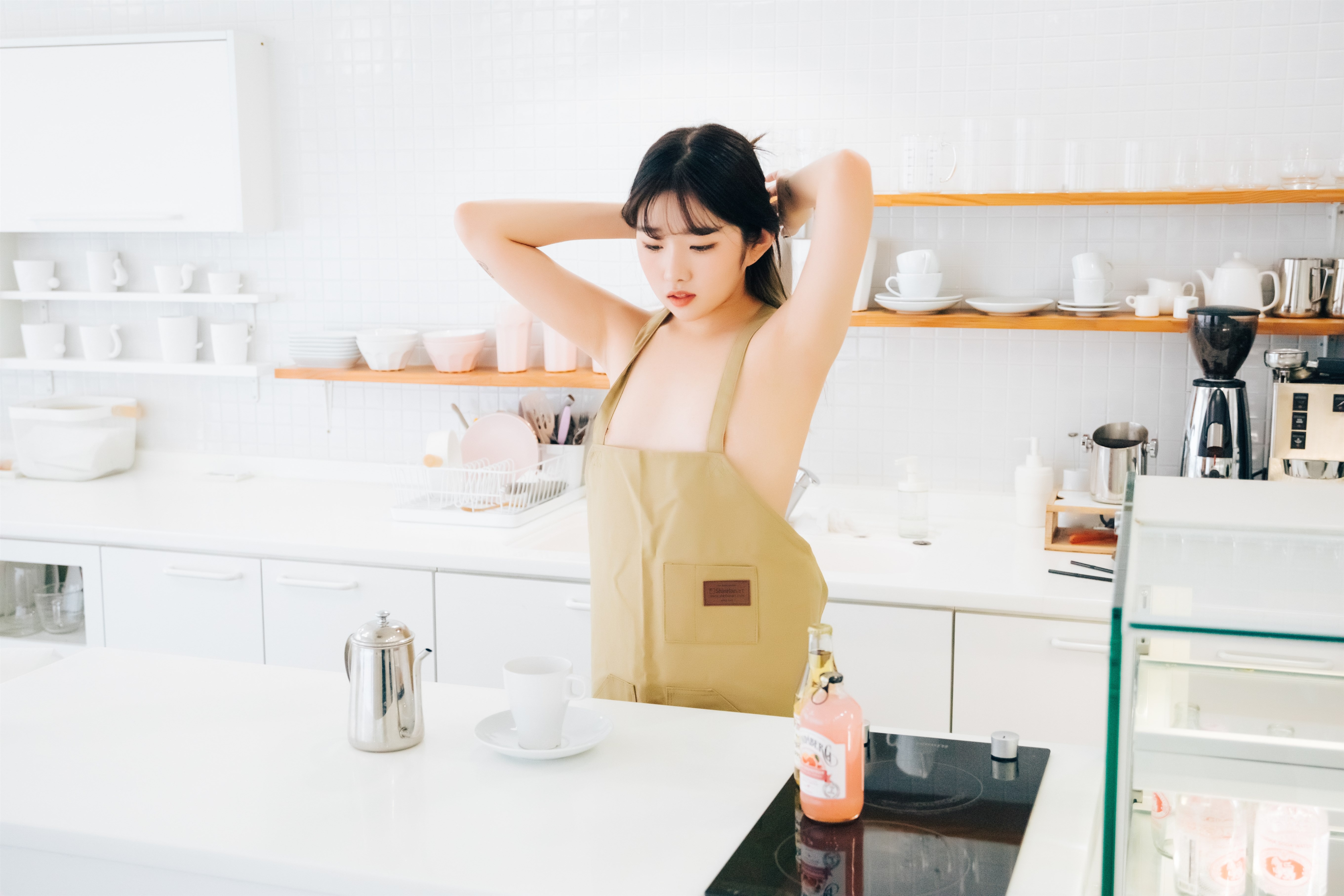 Sonson Nude Apron