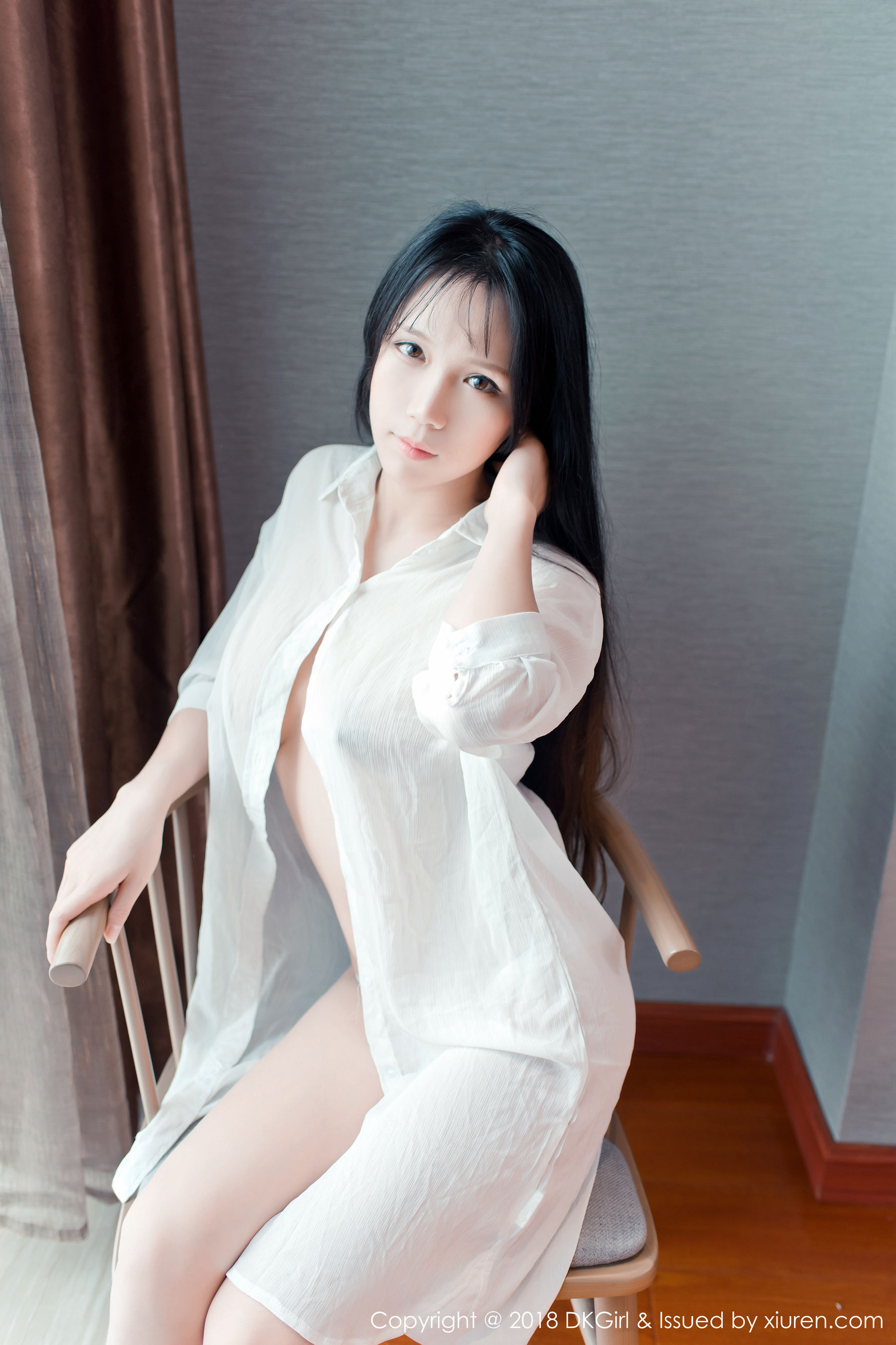 Li Keke Tong Yan Dama, F breasts vacuum interpretation Royal Girl DKGIRL VOL.070