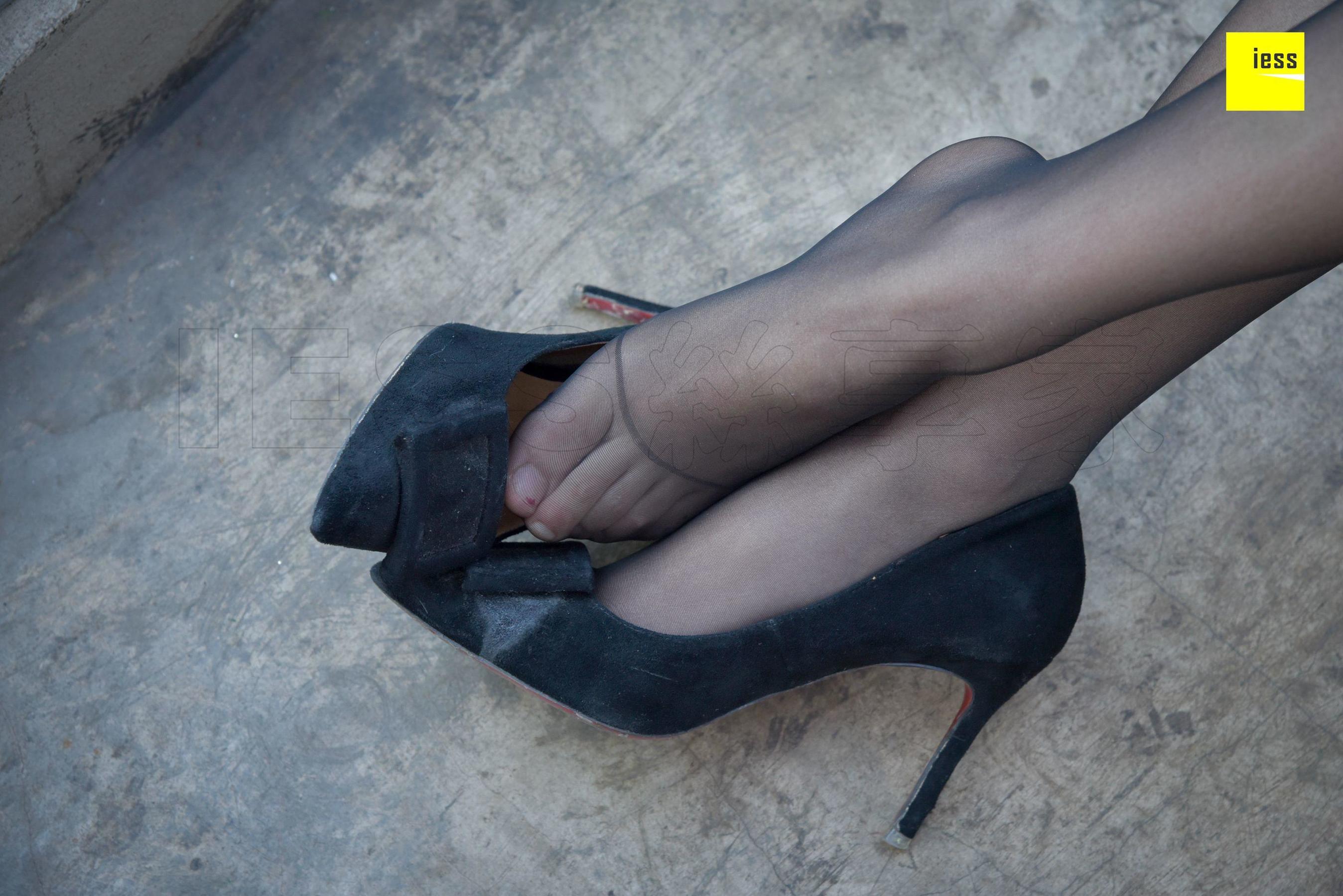 Come to Skirt Sexy Black Silk Different Thoughts to IESS Silk House 174