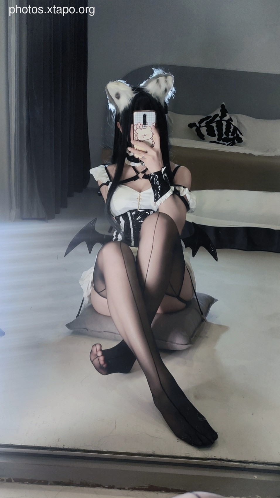 Lausanne W Yizi Cat Ear Little Demon