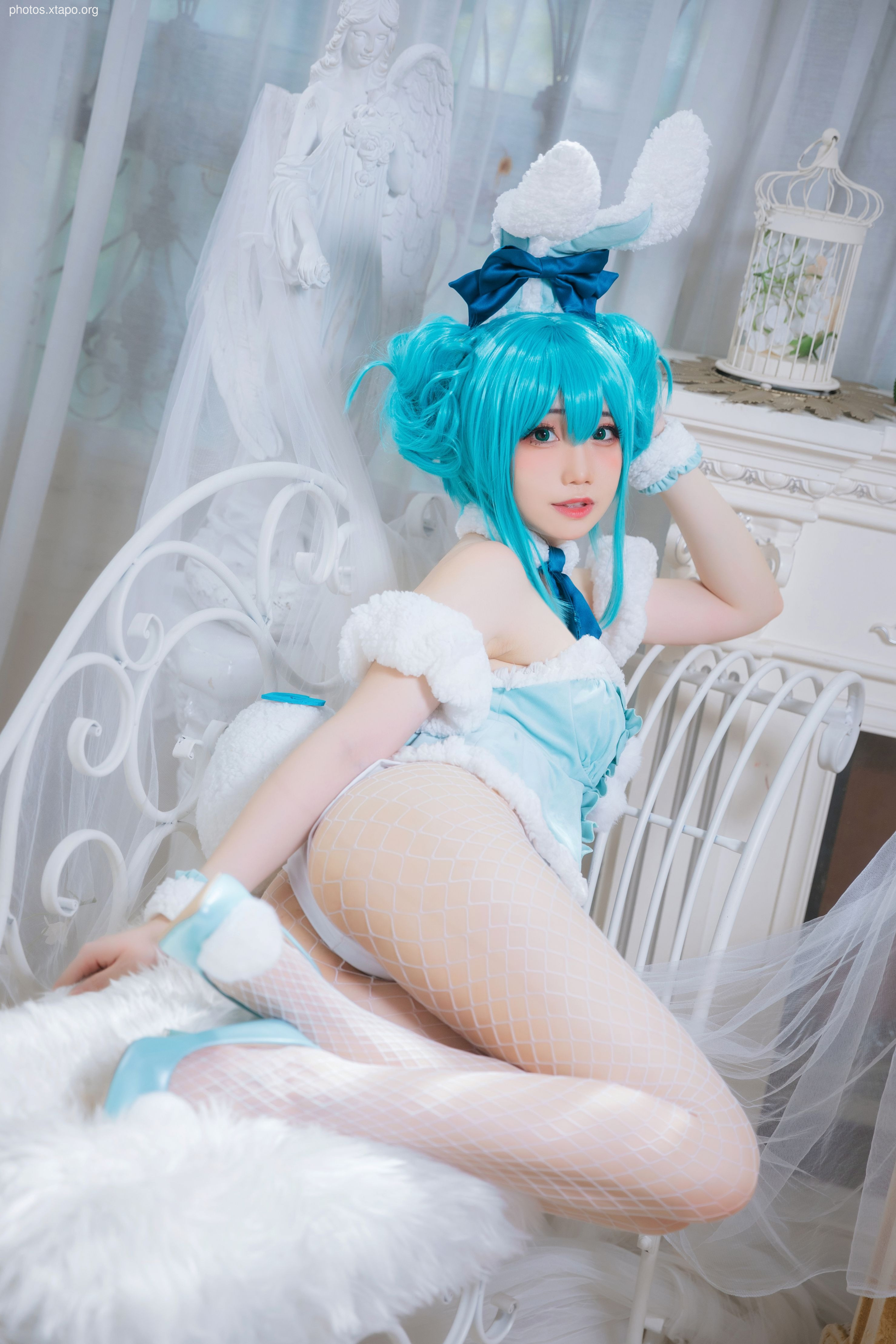 Supper carbon Hatsune Rabbit Girl 20P-239MB