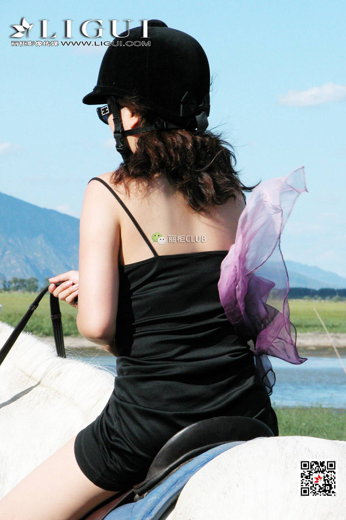 Leg Model Silk Gao White Horse Girl Mith Ligui Beautiful leg silk foot