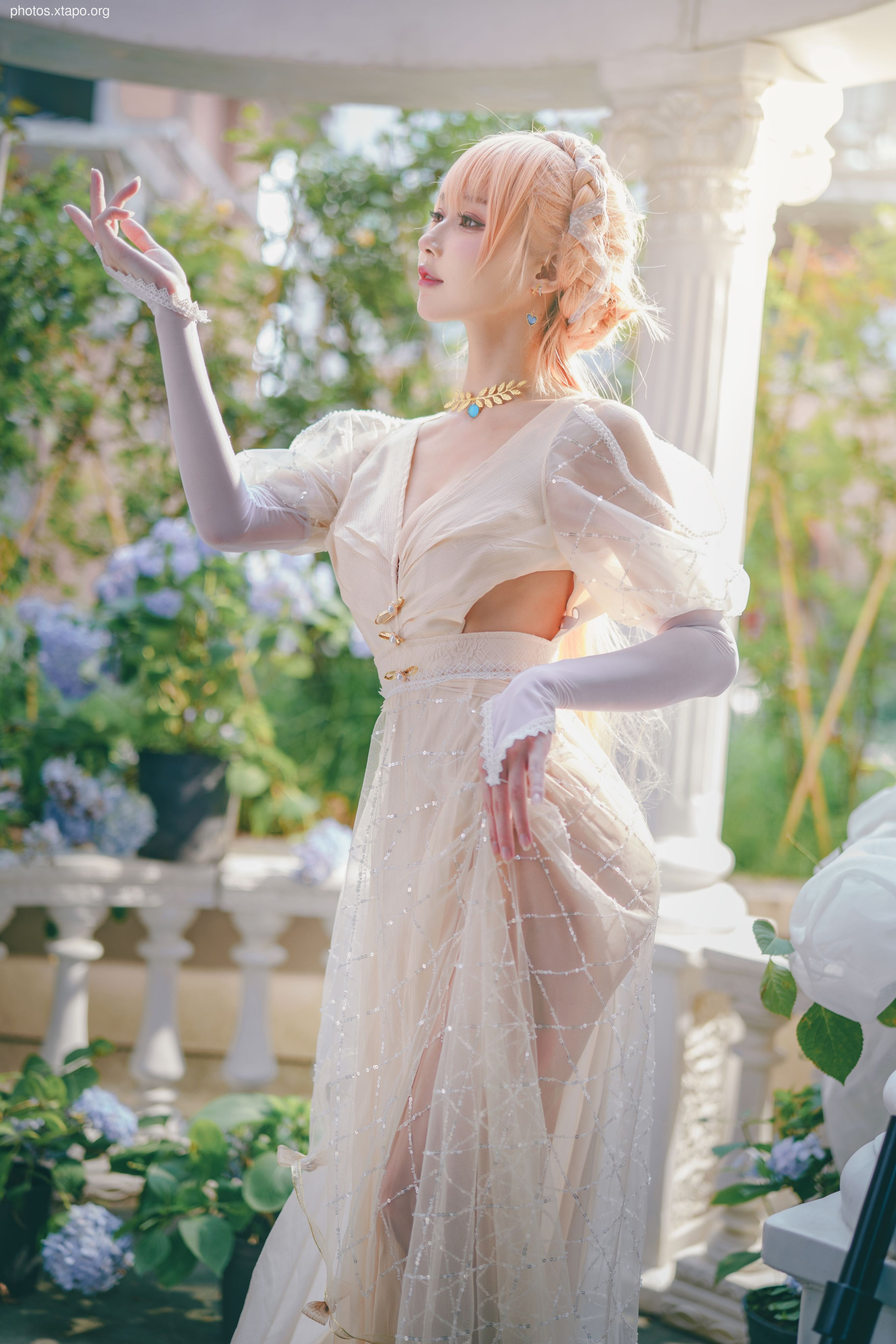 Abao is also the captain of Rabbit Mother Figure OTS14