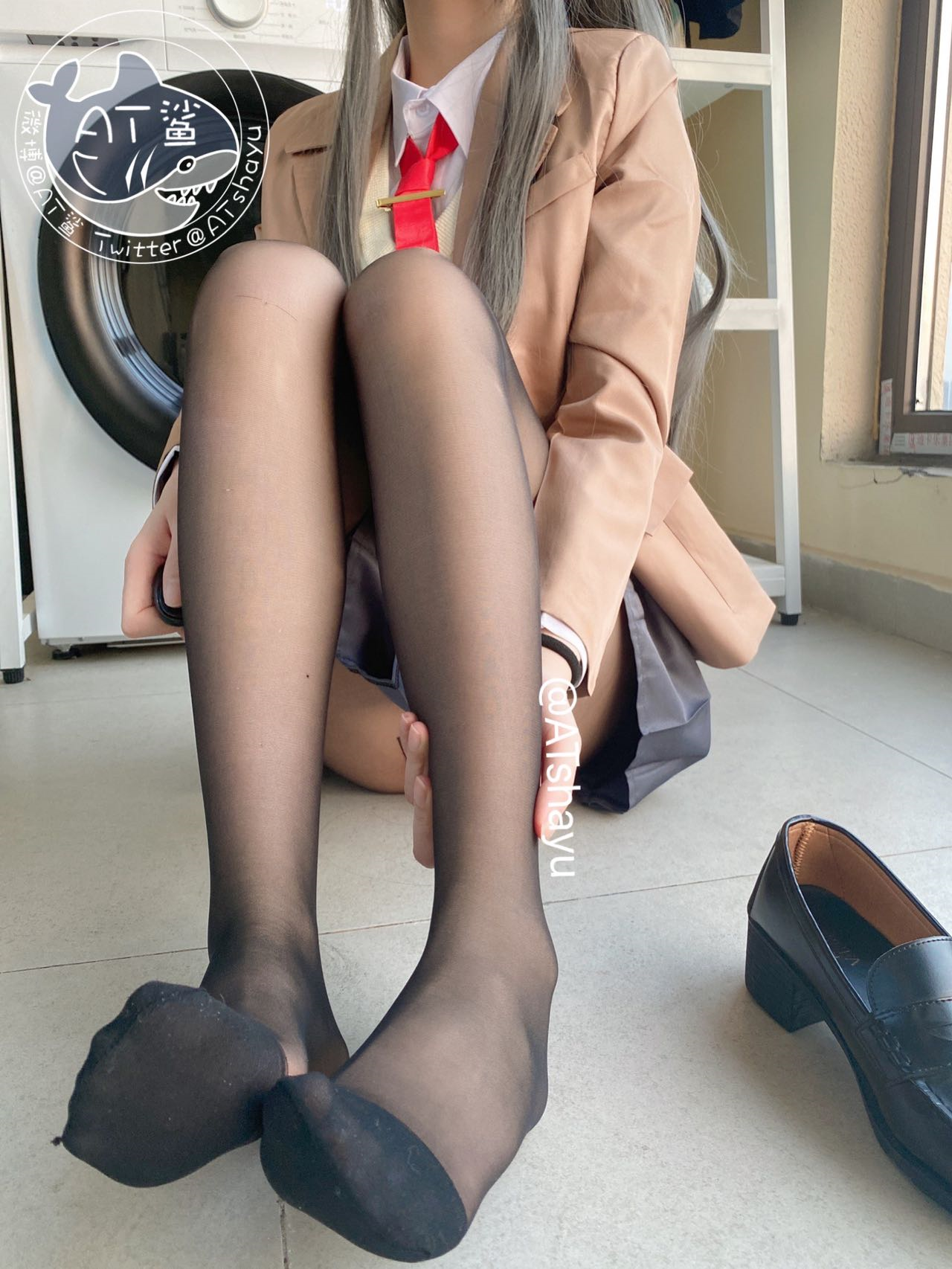 AT Shark -Mai Mai Sister