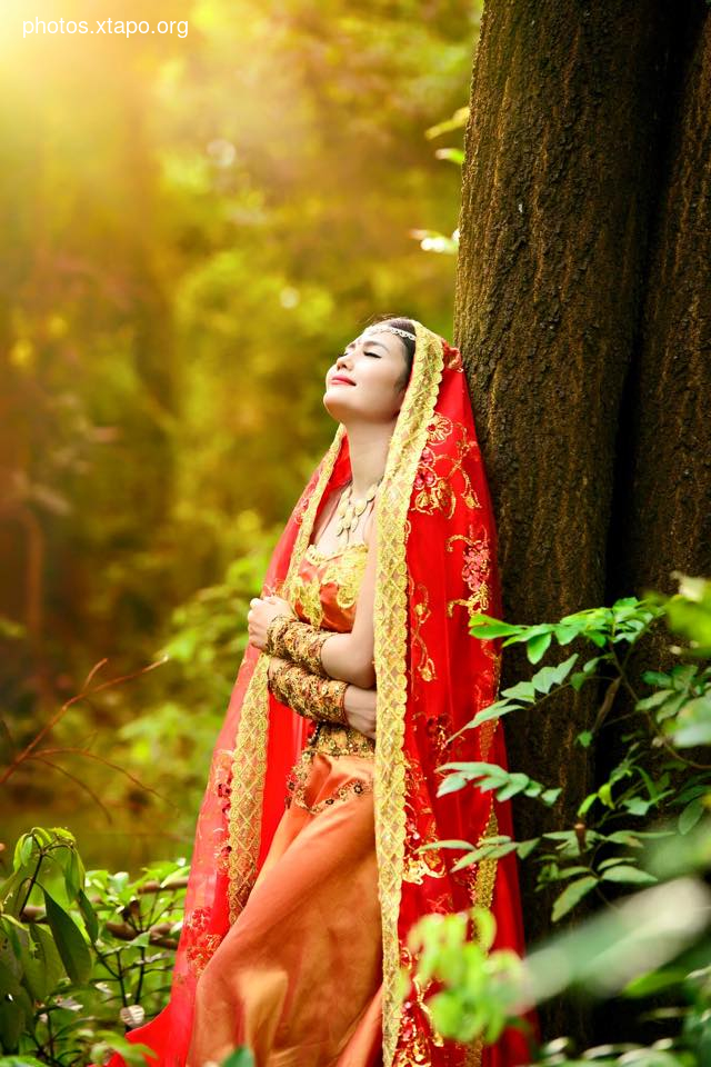 the day I let go of the curls the royal palace of the pearls is crazy