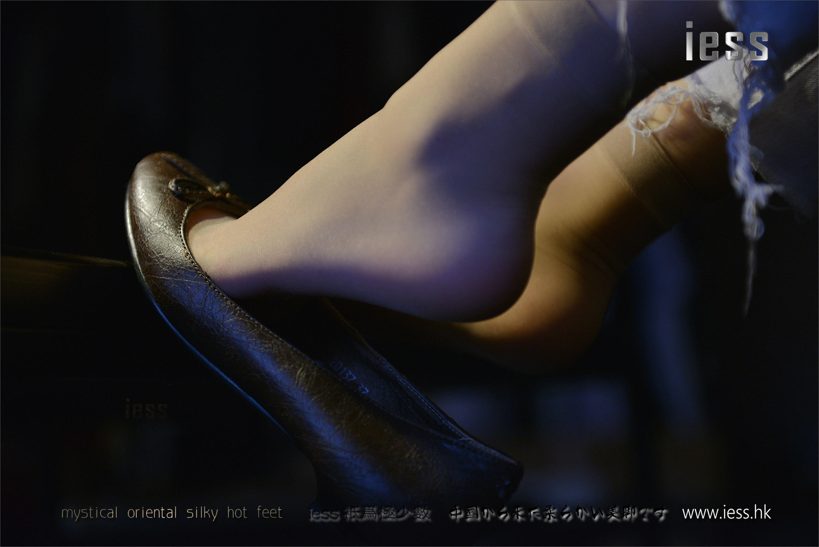 Silk Foot Bento 090 Xiaoshi Short -Strike Close Collection IESS Different Thoughts