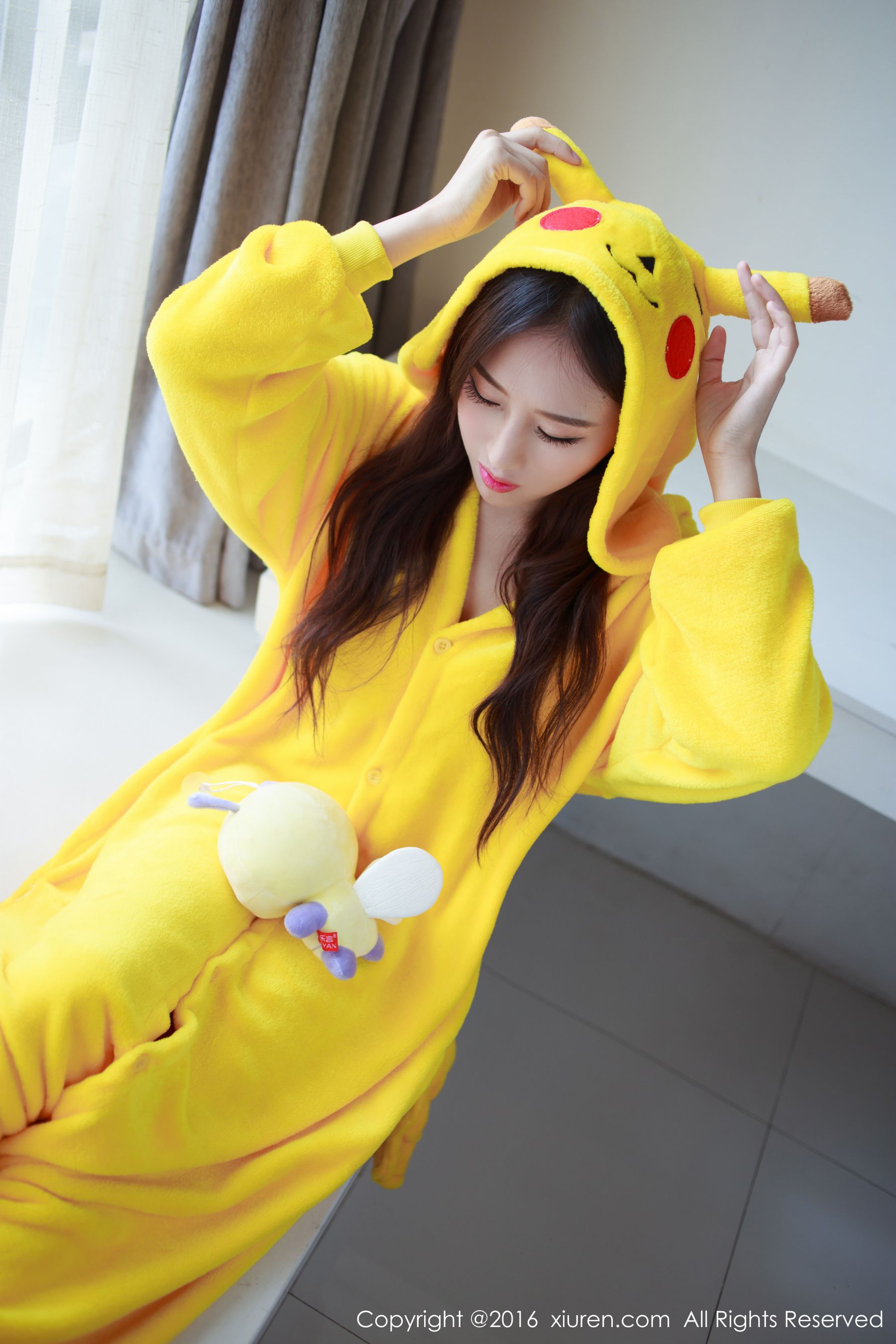 Moon pupil Pikachu and Student Uniforms Xiuren No.646