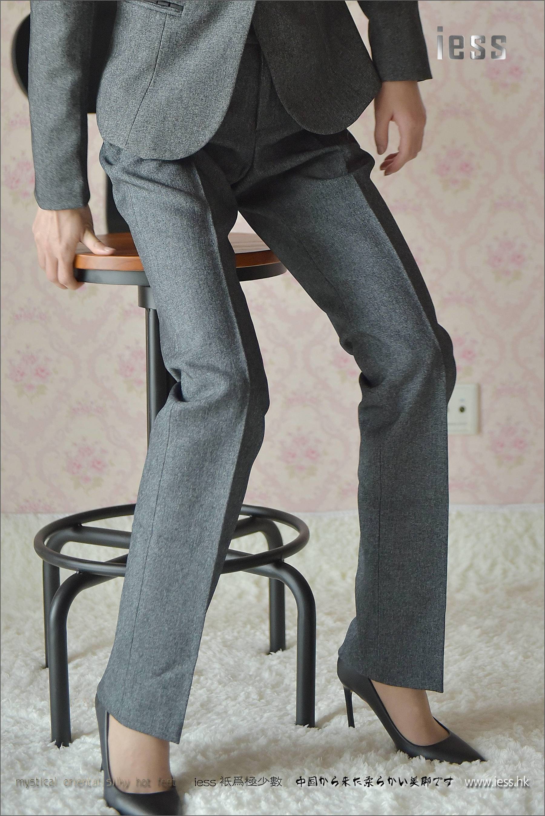 Silk Foot Bento 114 Little Six Little Six Pants Short Silk IESS Different Funbian