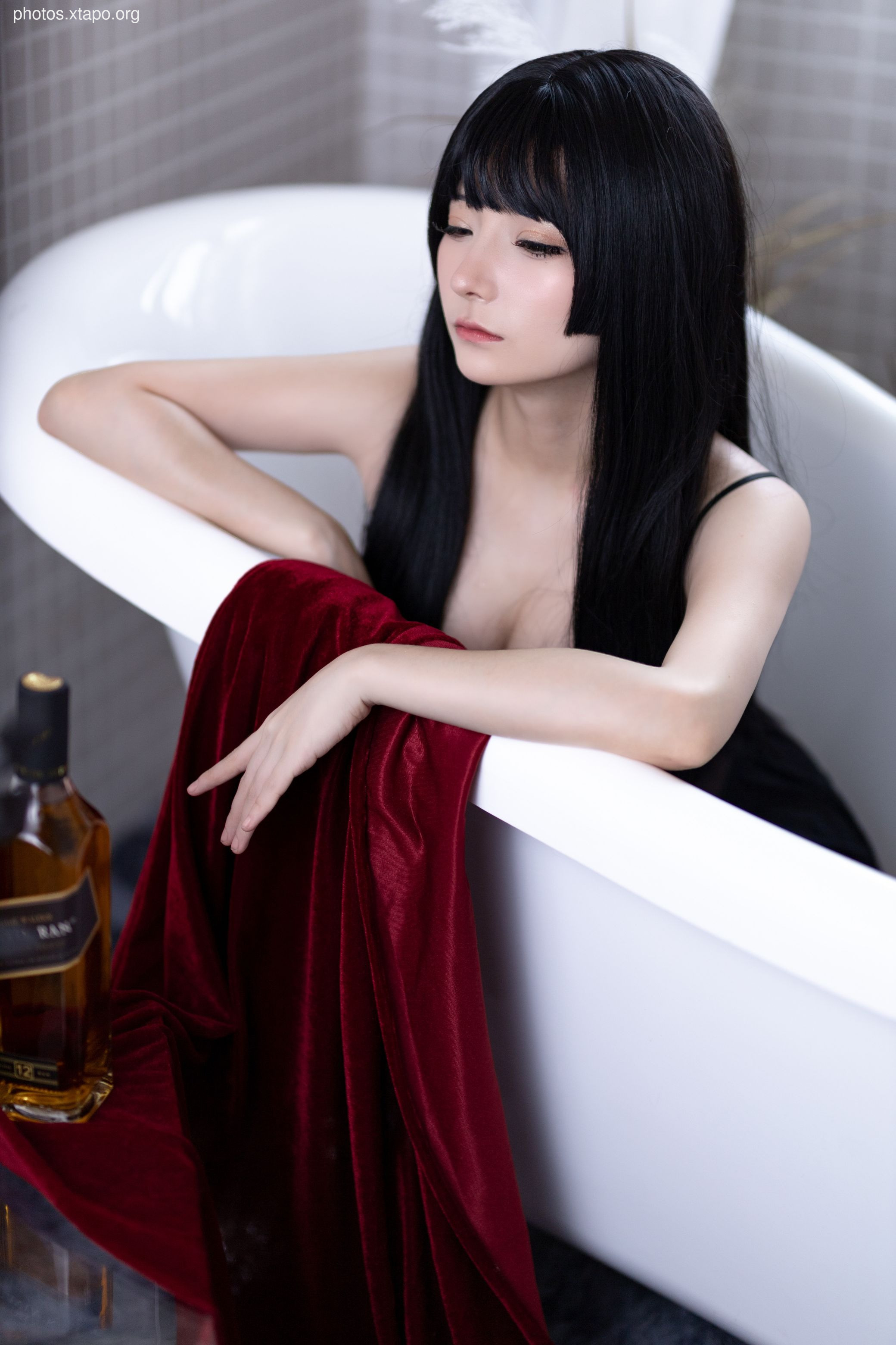 Its three not in the world W black rose 40p-313MB