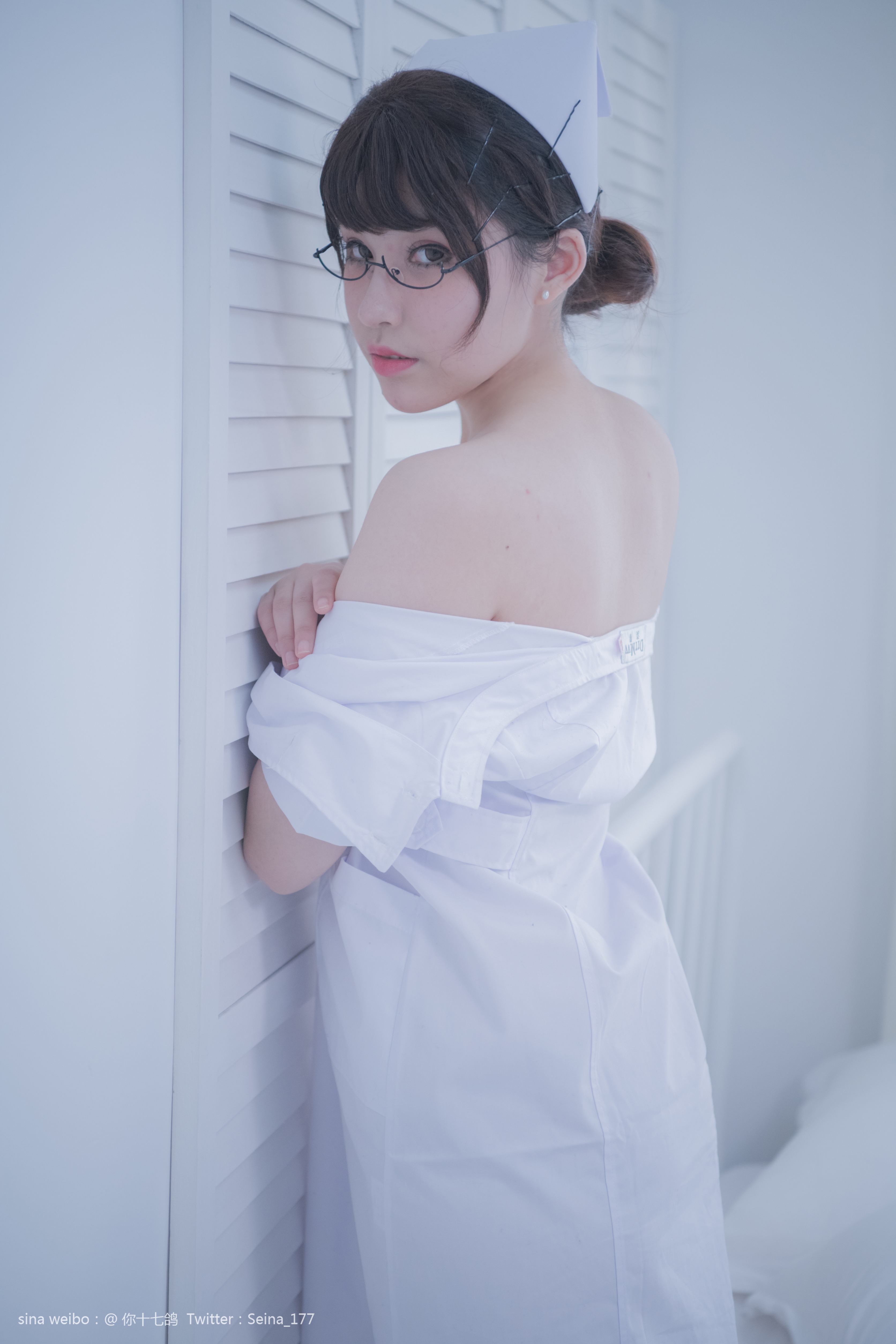 You seventeen pigeons white nurse 110p1v-535MB