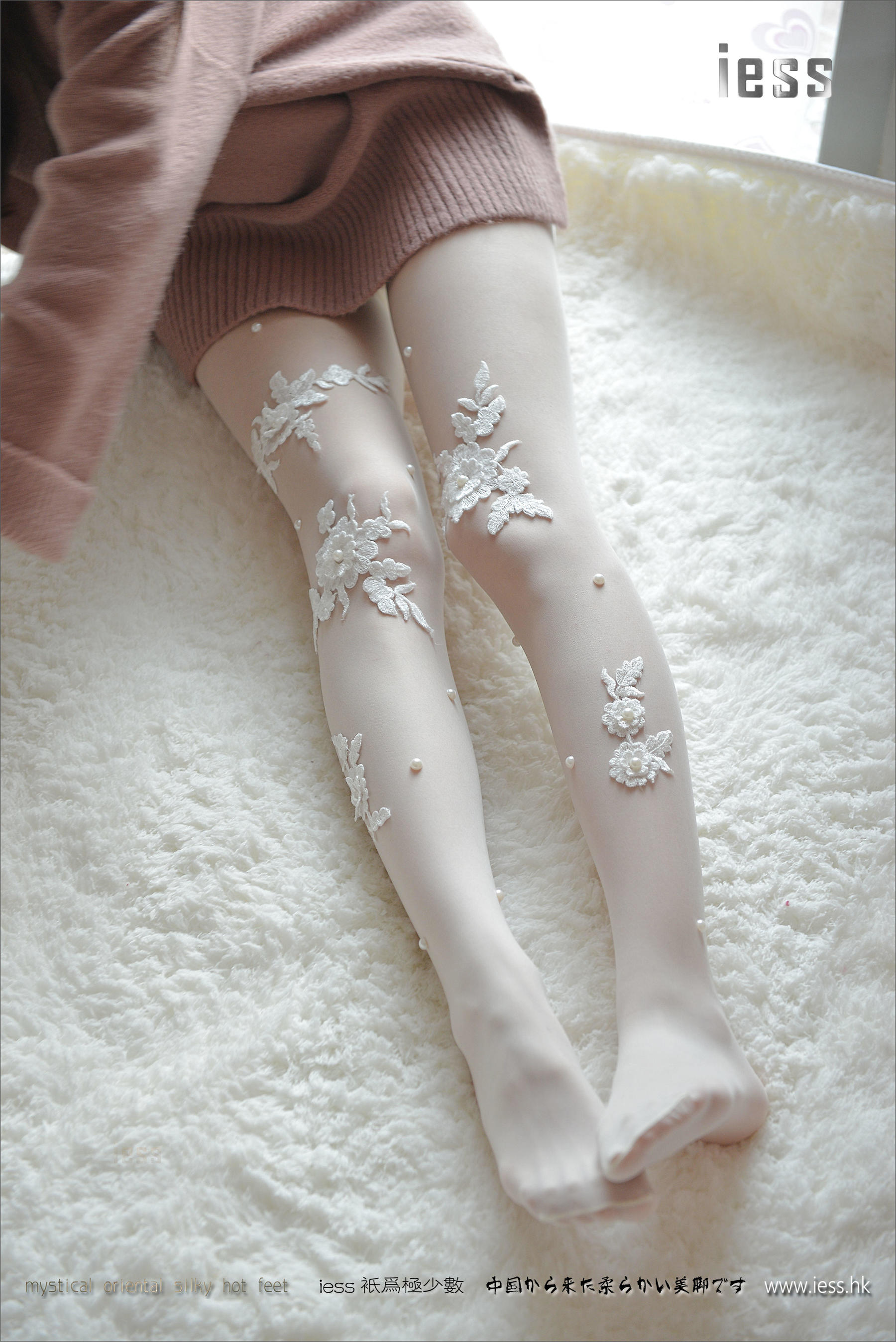 Silk Foot Bento 083 Jiajia Snow Lotus IESS Thinky Orientation