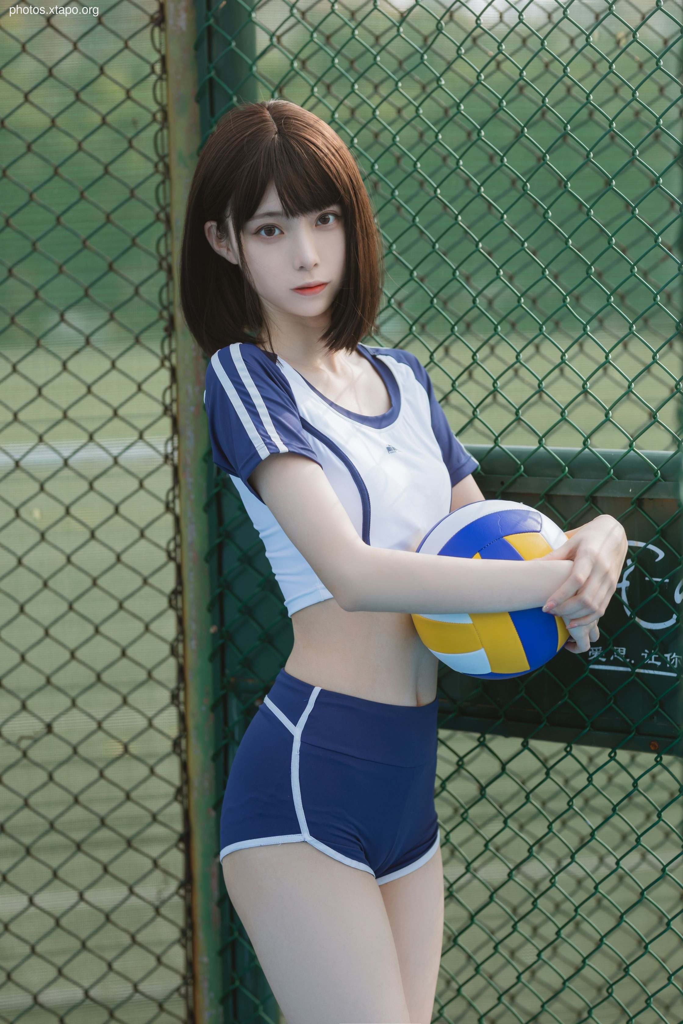 Xu Lan Lan Summer Sports Service