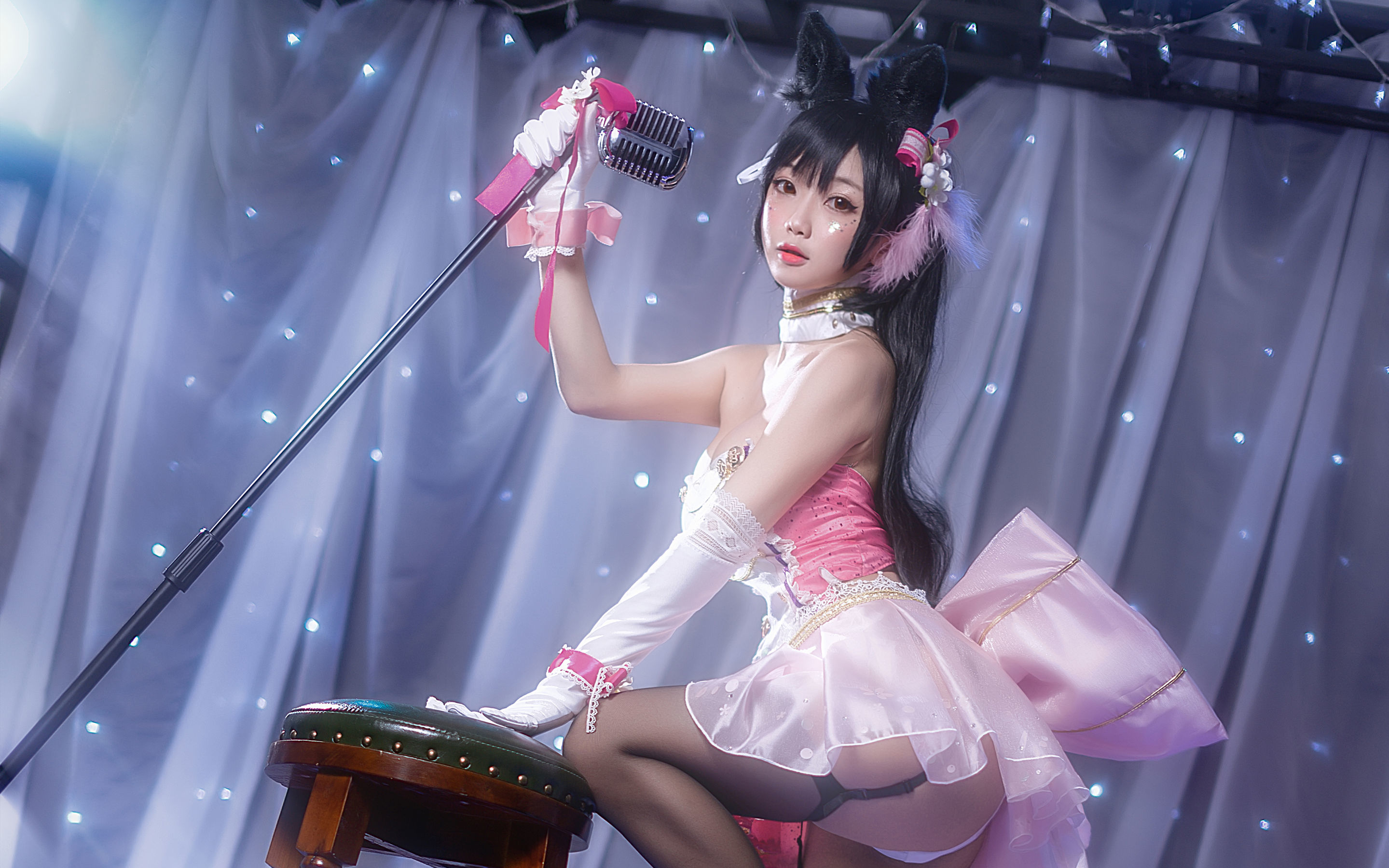 Loli cos Ghost Animal Yao -Big Dog playing Singing Service