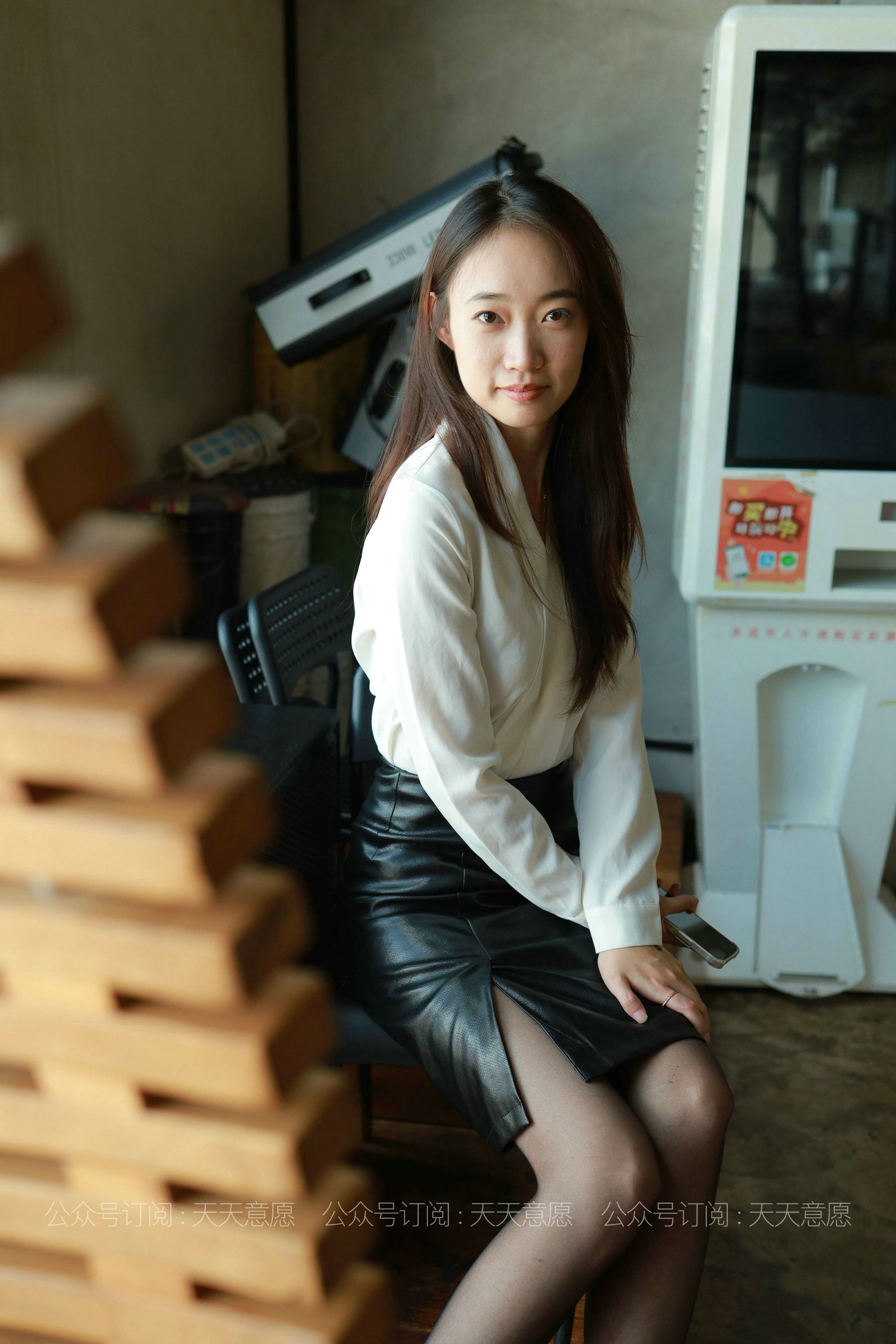 IESS Thoughts Fun Model: Xiaogao OL Black Rose