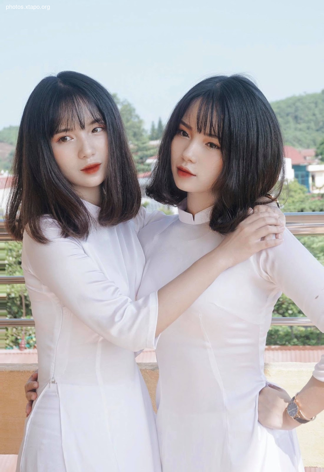 Twins Nguyen Thanh Nga Nguyen Thanh Hang,