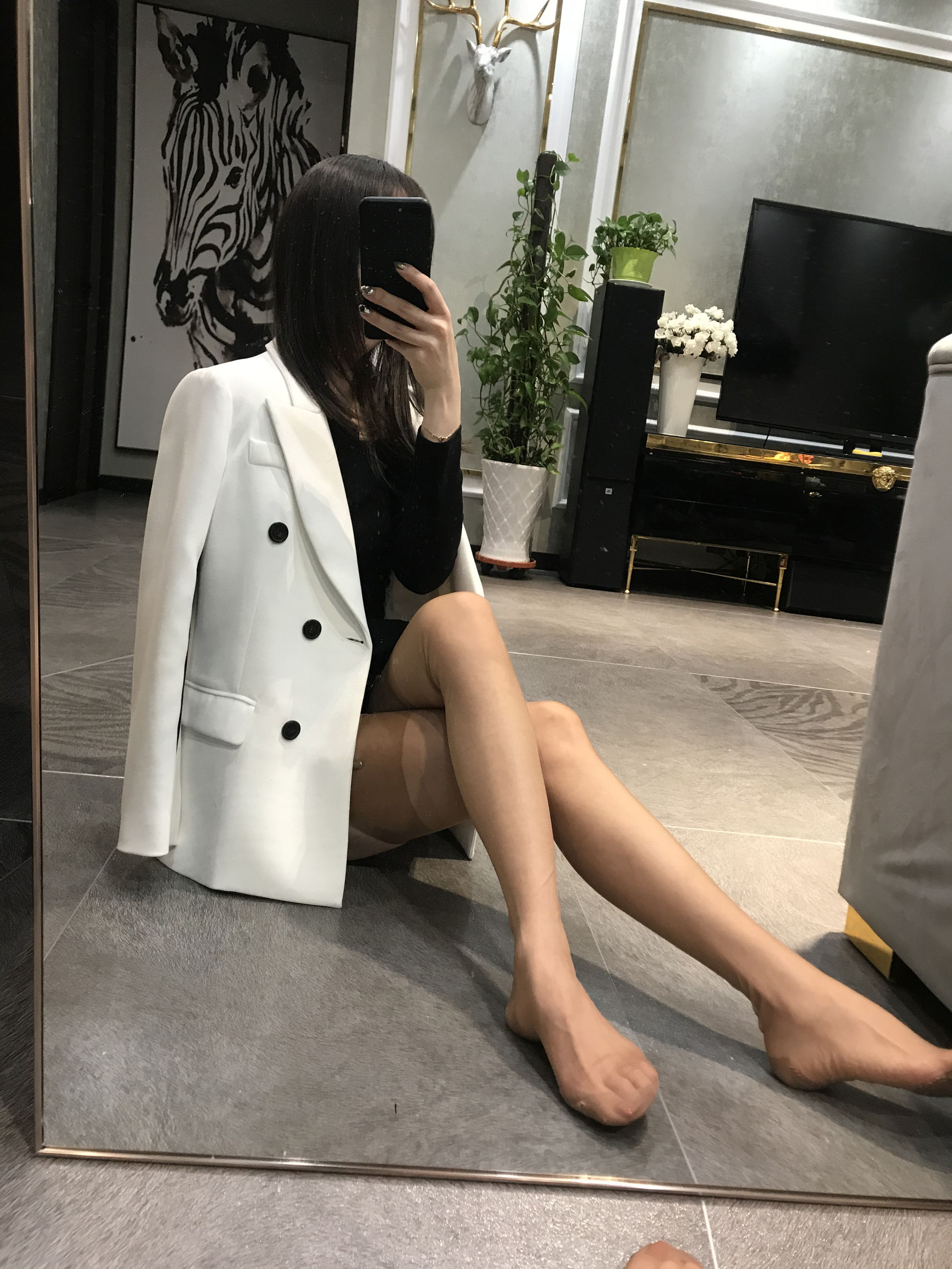 Welfare COS Silk Foot blogger Elk_Monroe 2020.04.09 peach meat hanging socks