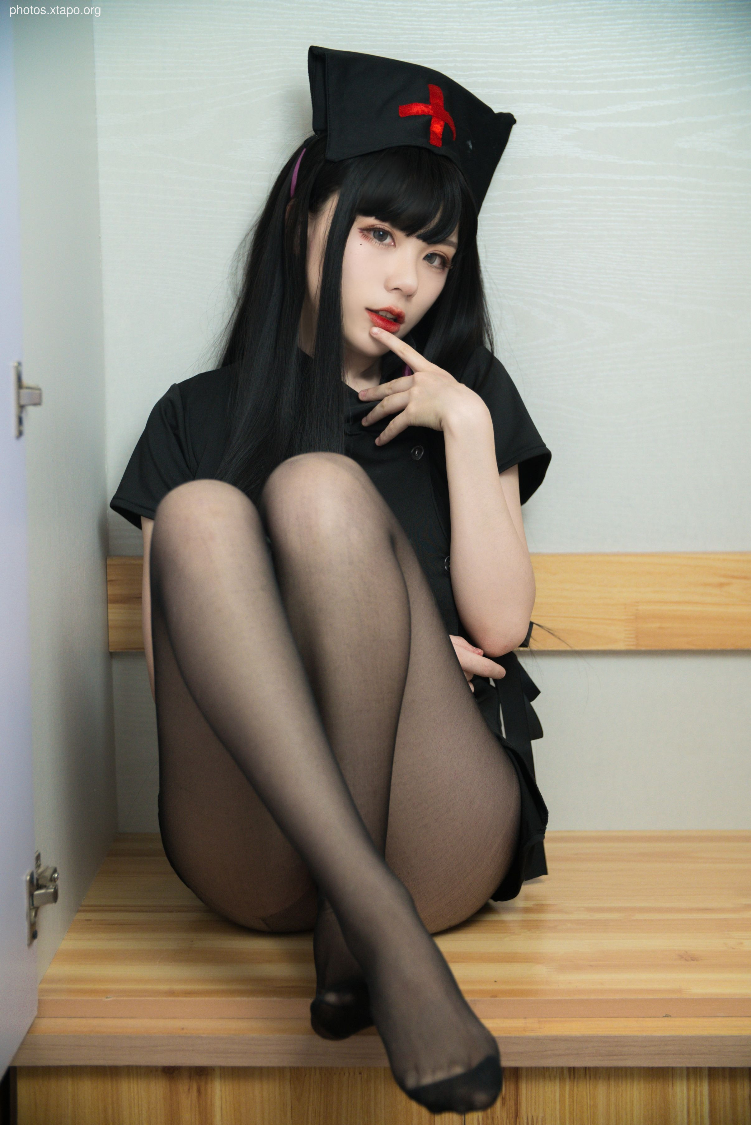 No.002 Black Nurse 58P-515MB